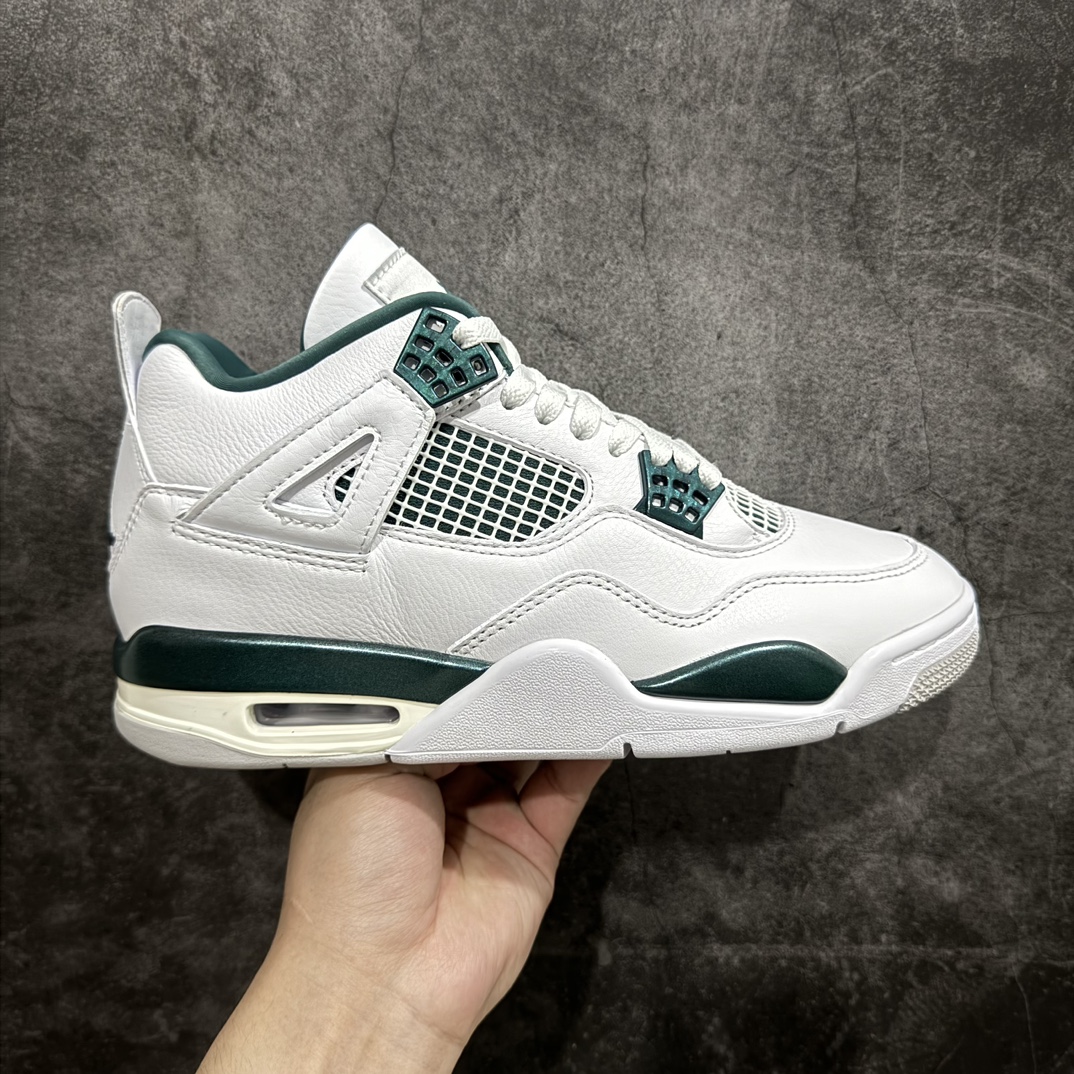 【OG纯原】Air Jordan AJ4 Retro 墨绿 FQ8138-103nn圈内知名大厂出货全套原纸板楦头开发 原厂特供皮料加持 确保原汁原味 完美呈现四代版型 一比一鞋头弧度高度鞋身弧度 数据细节工艺流程均保持原鞋一致 原厂TPU网格鞋带扣 正确内里网布 菱角分明不变形无多余毛边 柔软性质感一致于原鞋 市场唯一原厂鞋扣模具 背面可见隐藏注塑口 原厂织唛标 原厂飞人电绣工艺 尾指中部跳三针 独家绑鞋带手法 印刷中底布 四线拉帮 米色美纹纸贴合固定 进口港宝加持 后跟自然饱满 全鞋荧光划线卡点 追求极致完美 每一双都是工艺品 多重QC质检 超越公司货的品控标准 实实在在的免检产品  尺码：40 40.5 41 42 42.5 43 44 44.5 45 46 47.5  编码：OG540560-鞋库