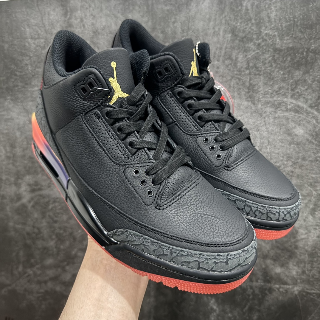 【莞产裁片】J Balvin x Air Jordan AJ3 联名黑红 彩虹渐变 FN0344-001n圈内最强三代系列 匠心打造 开发时长超过半年 目前可过各类鉴定或无法鉴定 裸鞋随便操作 全套原纸板楦头开发 原厂大底磨具加持立体防滑纹理 原装可视Air Sole气垫 原汁原味最完美的三代版型 唯一正确鞋头趴度弧度高度鞋身腰线 原厂TPU彩虹扎染后跟饰片 正确内里反口里网布 皮料菱角分明不变形无多余毛边 广东原厂zp同批次手工大底描漆拉丝 市场唯一原厂鞋扣模具 原厂织唛标 原厂飞人电绣工艺 尾指中部跳三针 独家绑鞋带手法 印刷中底布 四线拉帮 米色美纹纸贴合固定 进口港宝加持 后跟自然饱满 全鞋荧光划线卡点 追求极致完美 每一双都是工艺品 多重QC质检 超越公司货的品控标准 实实在在的免检产品 SIZE：40.5 41 42 42.5 43 44 44.5 45 45.5 46 47.5  编码：BD480520-鞋库