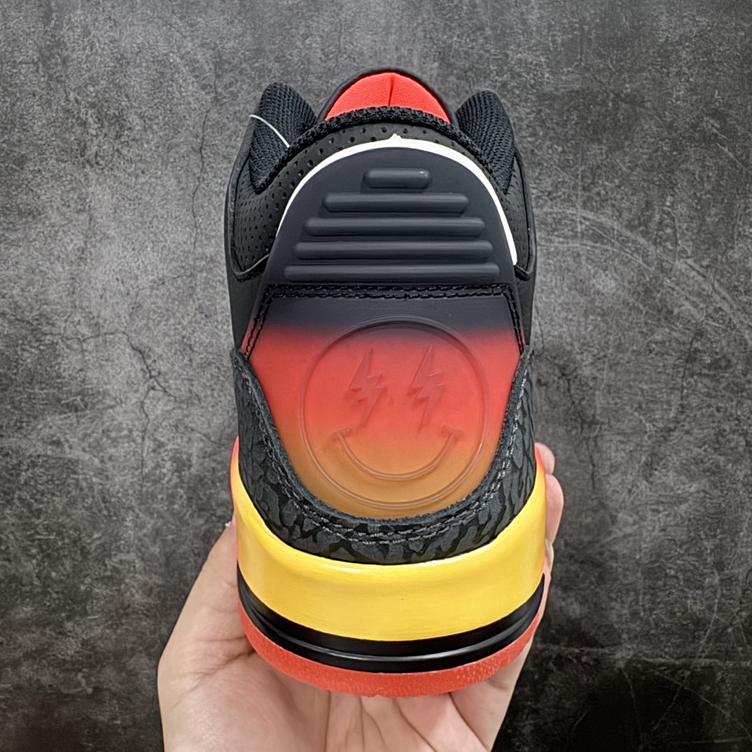 图片[4]-【PK版本】J Balvin x Air Jordan AJ3 联名黑红 彩虹渐变 FN0344-001n圈内最强三代系列 匠心打造 开发时长超过半年 目前可过各类鉴定或无法鉴定 裸鞋随便操作 全套原纸板楦头开发 原厂大底磨具加持立体防滑纹理 原装可视Air Sole气垫 原汁原味最完美的三代版型 唯一正确鞋头趴度弧度高度鞋身腰线 原厂TPU彩虹扎染后跟饰片 正确内里反口里网布 皮料菱角分明不变形无多余毛边 广东原厂zp同批次手工大底描漆拉丝 市场唯一原厂鞋扣模具 原厂织唛标 原厂飞人电绣工艺 尾指中部跳三针 独家绑鞋带手法 印刷中底布 四线拉帮 米色美纹纸贴合固定 进口港宝加持 后跟自然饱满 全鞋荧光划线卡点 追求极致完美 每一双都是工艺品 多重QC质检 超越公司货的品控标准 实实在在的免检产品 SIZE：40.5 41 42 42.5 43 44 44.5 45 45.5 46 47.5  编码：T1460480-鞋库