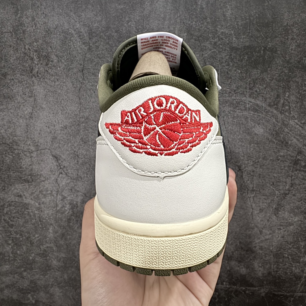 图片[4]-【莞顶LJR版本】Travis Scott x Air Jordan AJ1 Low OG SP TS联名倒钩8.0低帮 白橄榄绿 DM7866-200全新改良批次 圈内最强倒钩系列n高端零售裸鞋圈特供批次 产品品控稳定性领先行业SZ原厂全套原楦原纸板冲刀磨具开发 原厂皮料加持 原厂港宝加持定型后跟R度完美 同源原厂电绣 鬼脸飞翼针数密度立体效果一致 百分百一致原鞋 原厂拉帮工艺 针距密度一致 后跟弧度收口自然不对折 极致一眼正品既视感 进口玻璃冲刀皮料裁剪零毛边 全鞋电脑针车工艺 品控清洁度最高QC检验标准 免检产品 原厂订购鞋盒、鞋标、防尘纸、鞋撑、鞋带 追求极致的原厂味道SIZE：36 36.5 37.5 38 38.5 39 40 40.5 41 42 42.5 43 44 44.5 45 45.5 46 47.5 48.5 编码：LJQ540570-莆田鞋批发中心