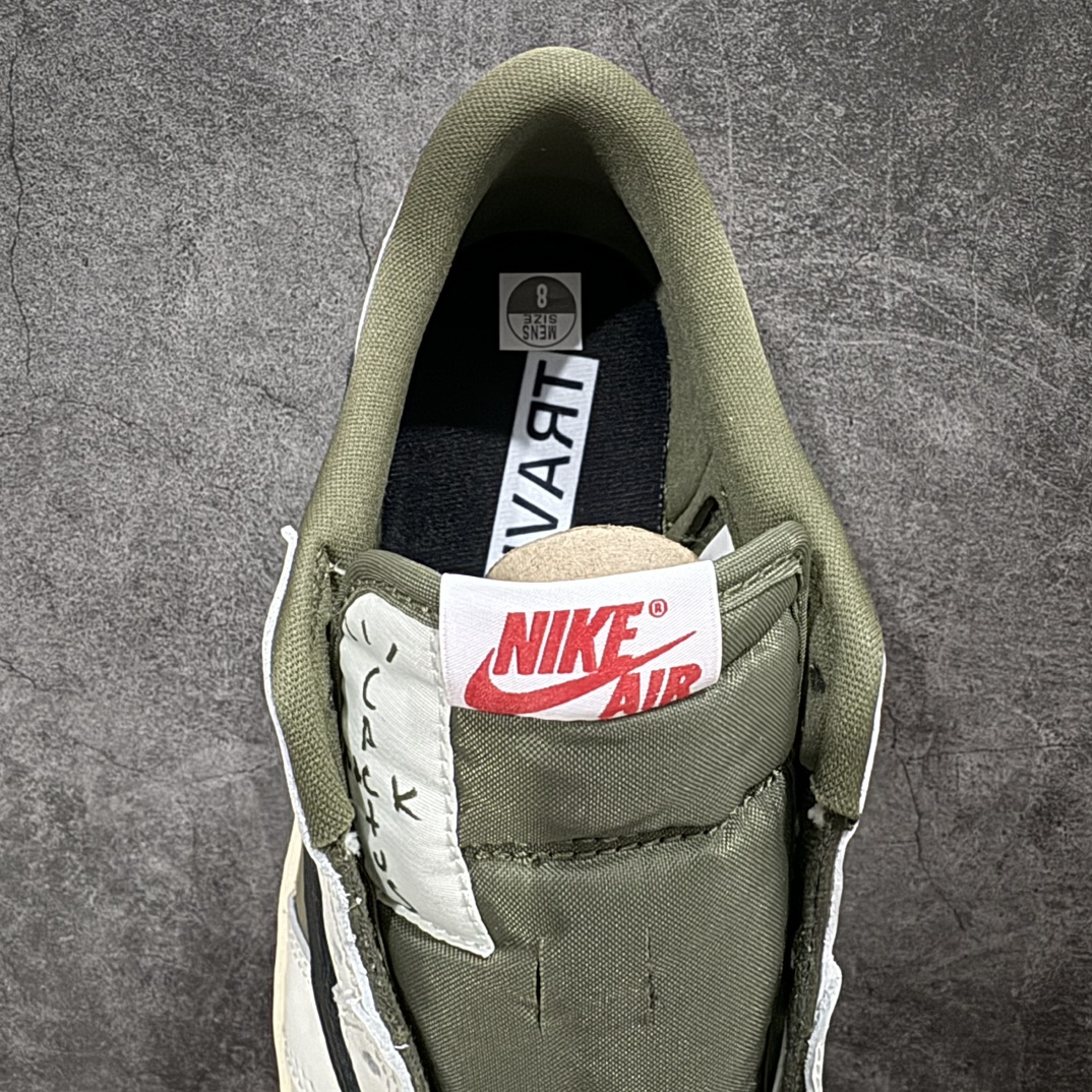 图片[8]-【莞顶LJR版本】Travis Scott x Air Jordan AJ1 Low OG SP TS联名倒钩8.0低帮 白橄榄绿 DM7866-200全新改良批次 圈内最强倒钩系列n高端零售裸鞋圈特供批次 产品品控稳定性领先行业SZ原厂全套原楦原纸板冲刀磨具开发 原厂皮料加持 原厂港宝加持定型后跟R度完美 同源原厂电绣 鬼脸飞翼针数密度立体效果一致 百分百一致原鞋 原厂拉帮工艺 针距密度一致 后跟弧度收口自然不对折 极致一眼正品既视感 进口玻璃冲刀皮料裁剪零毛边 全鞋电脑针车工艺 品控清洁度最高QC检验标准 免检产品 原厂订购鞋盒、鞋标、防尘纸、鞋撑、鞋带 追求极致的原厂味道SIZE：36 36.5 37.5 38 38.5 39 40 40.5 41 42 42.5 43 44 44.5 45 45.5 46 47.5 48.5 编码：LJQ540570-鞋库