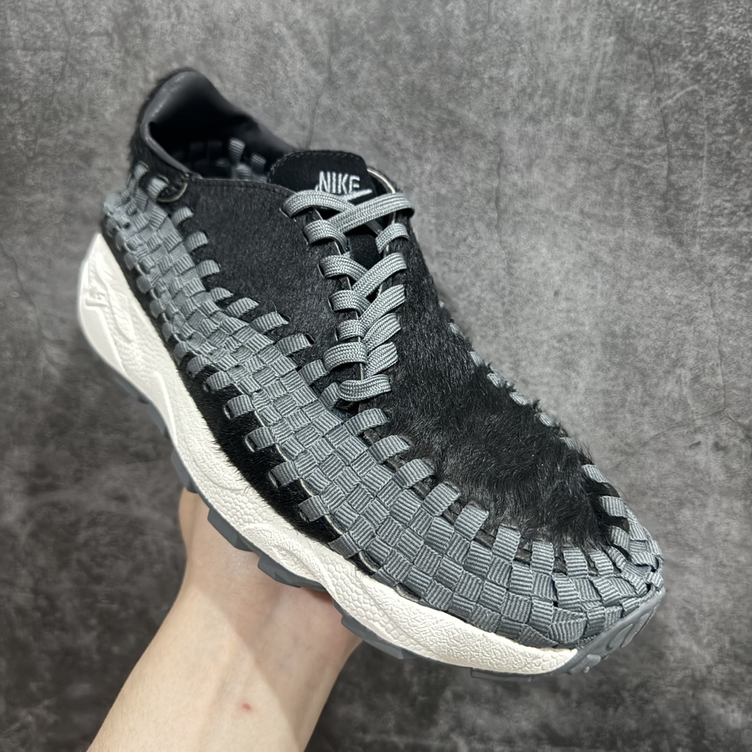 图片[3]-【纯原版】NIKE Air Footscape Woven不对称编织休闲鞋 纯原版本Footscape 采用宽鞋头和横向系带n为自然运动提供另一种贴合方式n不对称编织细节具有双重用途n既点缀柔软的绒面革鞋面n又增加了另一层包裹足部的空间n在里面，您会发现超柔软的泡沫中底和鞋跟处的 Nike Air 缓震装置 官方货号: FB1959-001 尺码：40 40.5 41 42 42.5 43 44 44.5 45  编码：MG310330-鞋库