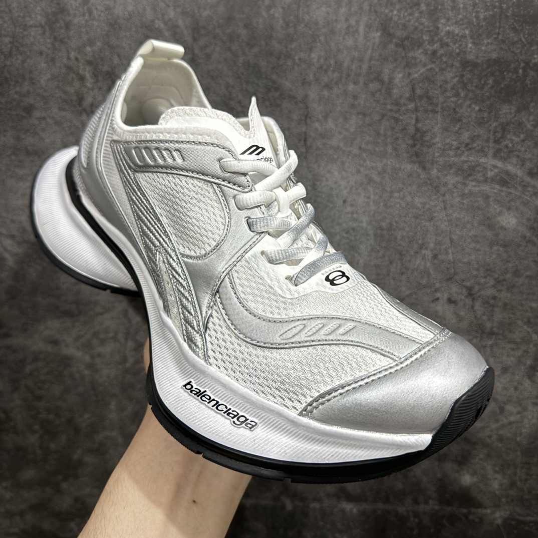 图片[3]-【OK纯原版本】巴黎世家BALENCIAGA Circuit Sneakers 环道系列低帮复古阔型底姥爹风潮流百搭休闲慢跑鞋 银灰色nn男女鞋 配件防尘袋及附送鞋带n原档案原楦数据开发。n采用轻量透气网织布组合纤维革鞋面材质n内嵌加厚EVA环型鞋垫全新开发3层私模,搭载轻量发泡EVA缓震中底,组合防滑橡胶大底❗ 尺码：35-46 编码：DF400430-鞋库