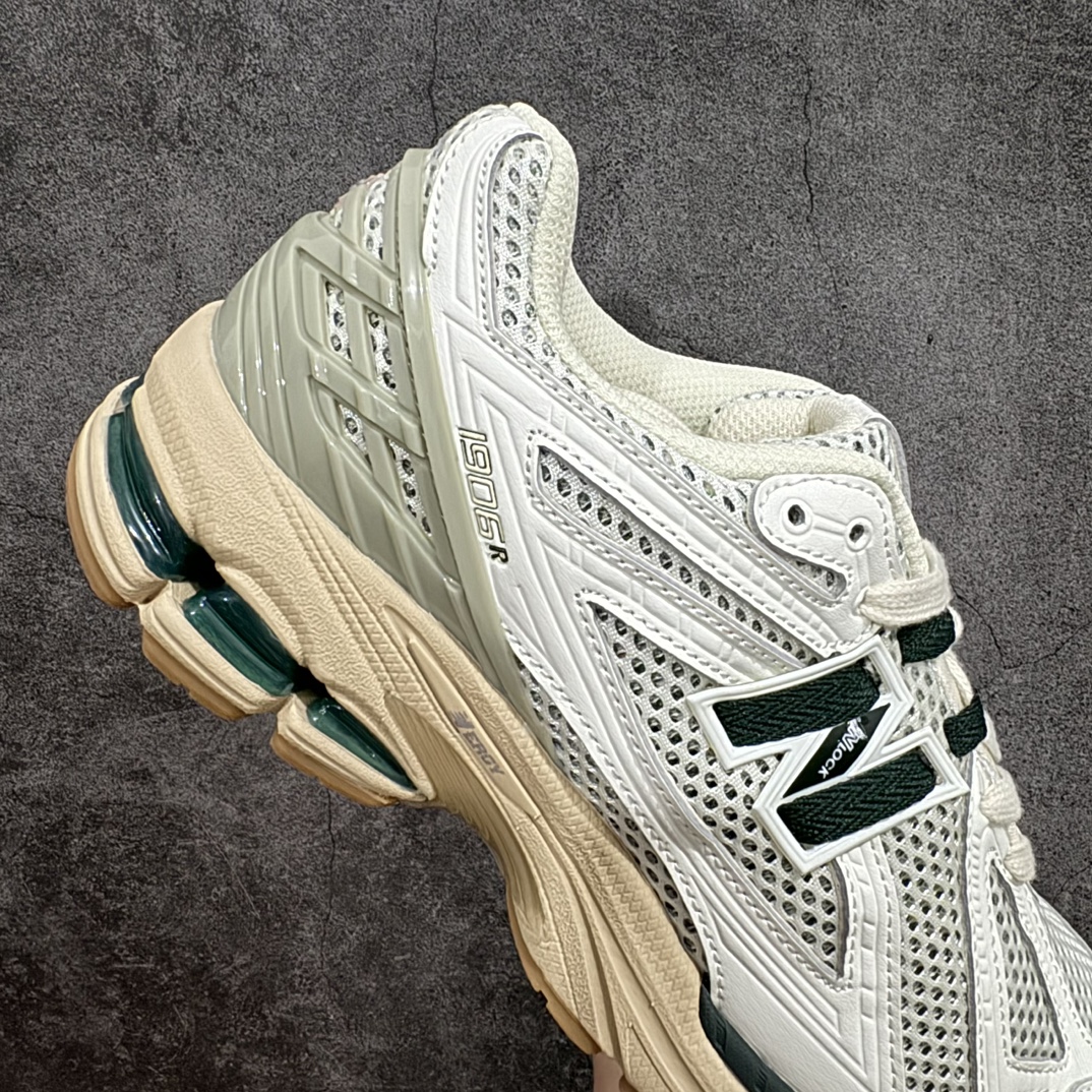 图片[7]-纯原特价 【纯原R版】新百伦NB New Balance M1906RQ 复古绿 原版本 工厂全系8个配色福利清仓 全套原楦原纸板原厂数据开发 进口三明治网面 原装进口皮料正确绒感卡色 正确中底拉帮中底网布细节 原厂标裁 带紫光防伪 定制后跟透明水晶模块 冲裁组合 大底贴合程度胶水上色把控完美 整洁度挑战全网艺术家 多道序QC把关品质完善 匠心打造 耗时两个月开发完成 工艺极其复杂难度可想而知 新开独立私模大底 全网唯一正确六层组合大底 高端零售专供产物 尺码：36 36.5 37 37.5 38 38.5 39.5 40 40.5 41.5 42 42.5 43 44 45-选品中心