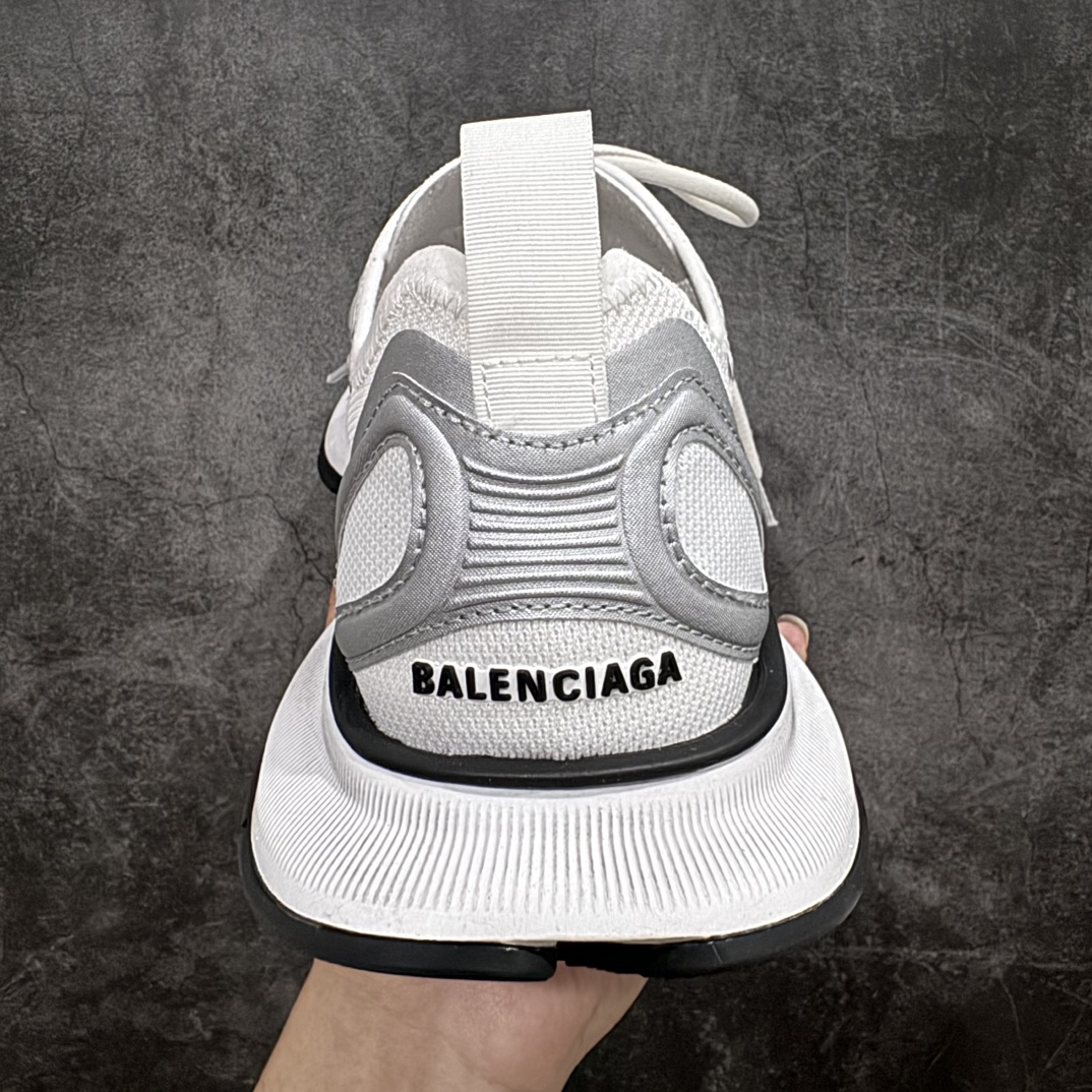 360 【XA版】巴黎世家BALENCIAGA Circuit Sneakers 环道系列低帮慢跑鞋 1