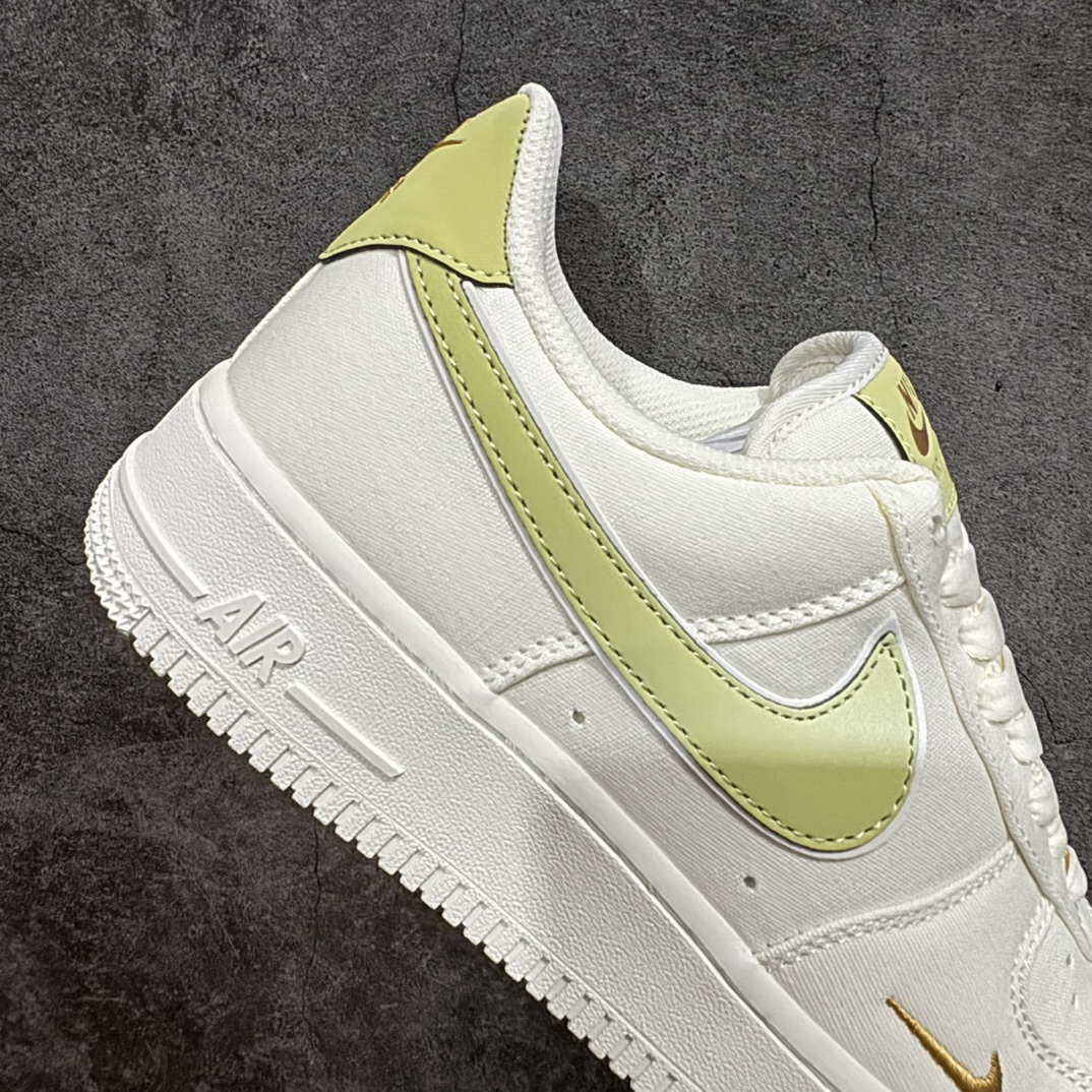 公司级官方同步发售NikeAirForce107青苹果配色布面空军一号低帮休闲板鞋3m炫彩反光进口牛筋布