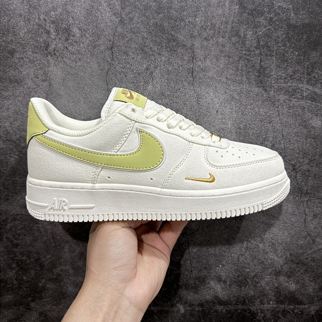 公司级官方同步发售NikeAirForce107青苹果配色布面空军一号低帮休闲板鞋3m炫彩反光进口牛筋布