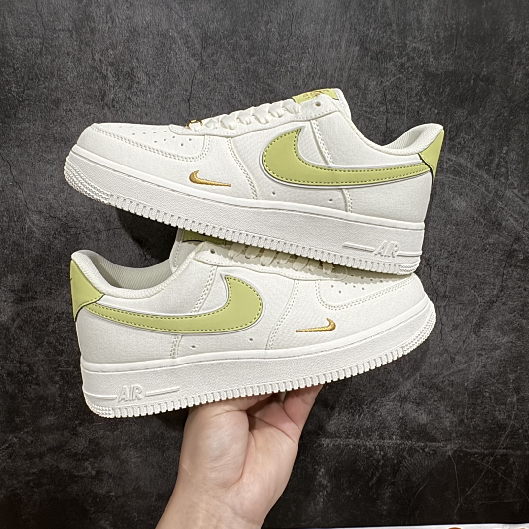 公司级官方同步发售NikeAirForce107青苹果配色布面空军一号低帮休闲板鞋3m炫彩反光进口牛筋布