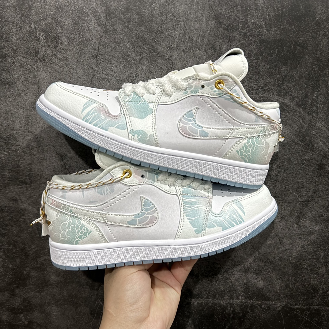 JordanAirJordan1蒸汽木偶CNY龙年限定青帘烟雨青白官方同步新色原装级产物拒绝公底立体鞋型