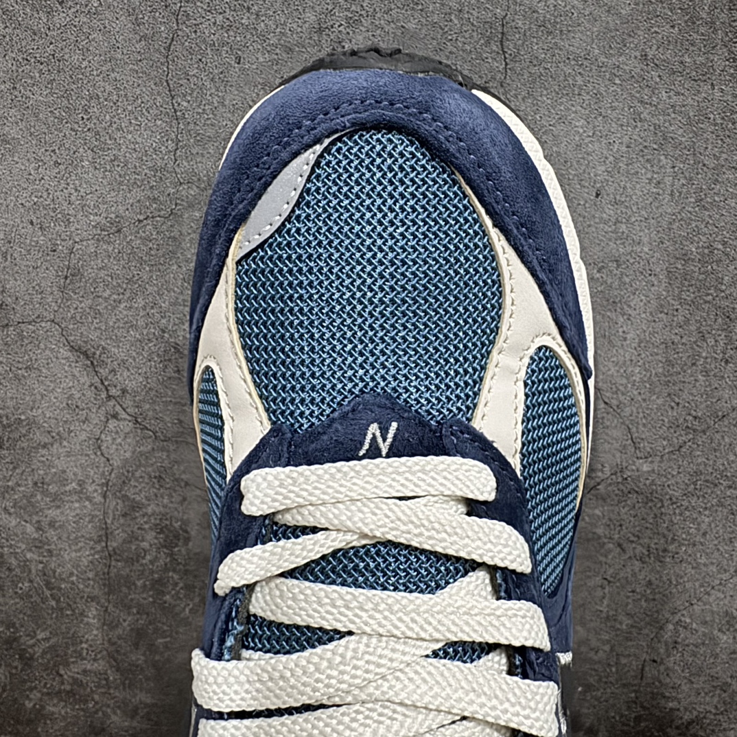 图片[5]-【小PF纯原】New Balance 2002R NB2002 男女休闲慢跑鞋 M2002RNBnn原pf纯原工厂出品n保留原有的版型 清洁度和品质n材料有微调整 价格更具性价比n日韩出口特供订单配套商长期套现长期补货 全新货品正常出厂触屏不到的单价 超级跑量款全套原楦原纸板原厂数据开发 进口三明治网面原装进口翻毛皮料正确绒感卡色 正确中底拉帮中底网布细节 采用轻质牛剖革拼接透气网眼衬垫织物鞋面材质 T-Beam大底提供足步弓支撑 保持步态稳定 后跟搭载外露缓震胶 鞋身整体以各种深浅不一的灰色覆盖 鞋头以淡蓝色调装饰 网眼衬垫通过不规律的色块实现做旧的美感 泛黄的鞋底更是进一步增添了复古气息  尺码：36 37 37.5 38 38.5 39.5 40 40.5 41.5 42 42.5 43 44 44.5 45 编码：NM240260-莆田鞋批发中心