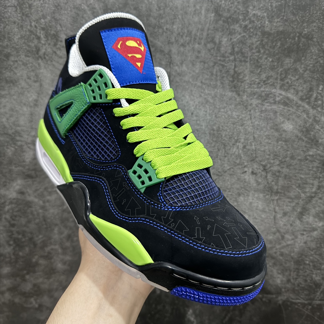 图片[3]-【DG2.0版本】Air Jordan AJ4 Retro Doernbecher 慈善超人 黑蓝绿 308497-015n情怀单品 收藏必备 独家外贸特供 耗时半年巨作 全套原纸板楦头开发 原厂特供皮料加持 确保原汁原味 完美呈现四代版型 一比一鞋头弧度高度鞋身弧度 数据细节工艺流程均保持原鞋一致 原厂TPU网格鞋带扣 正确内里网布 菱角分明不变形无多余毛边 柔软性质感一致于原鞋 市场唯一原厂鞋扣模具 背面可见隐藏注塑口 原厂织唛标 原厂飞人电绣工艺 尾指中部跳三针 独家绑鞋带手法 印刷中底布 四线拉帮 米色美纹纸贴合固定 进口港宝加持 后跟自然饱满 全鞋荧光划线卡点 追求极致完美 每一双都是工艺品 多重QC质检 超越公司货的品控标准 实实在在的免检产品  尺码：40.5 41 42 42.5 43 44 44.5 45 45.5 46 47.5 48.5 编码：LJQ470500-莆田鞋批发中心