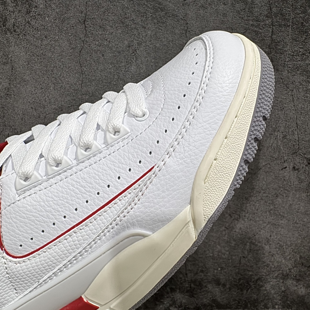 AirJordan2/3RetroAJ2/3乔2/3白红色低帮篮球鞋FD0383-161采用白色鞋面融合