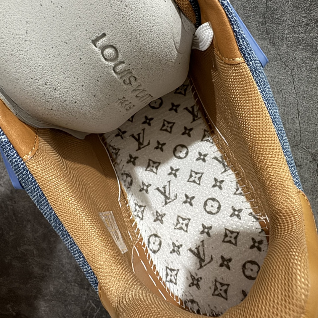 图片[9]-【无胶顶级鞋礼盒无字版】 Louis Vuitton 路易威登 LV Trainer 联名款低帮休闲板鞋 蓝牛仔棋盘格 海淘代购同渠道品质 品质提升 高端零售 外贸充正专供 原版购入开发 ZP级全套包装 完美楦型 正确卡色 大底TPU 质感媲美原版 细节与原版一致 请注意区分市面通货材 尺码：38 39 40 41 42 43 44 45 46-选品中心