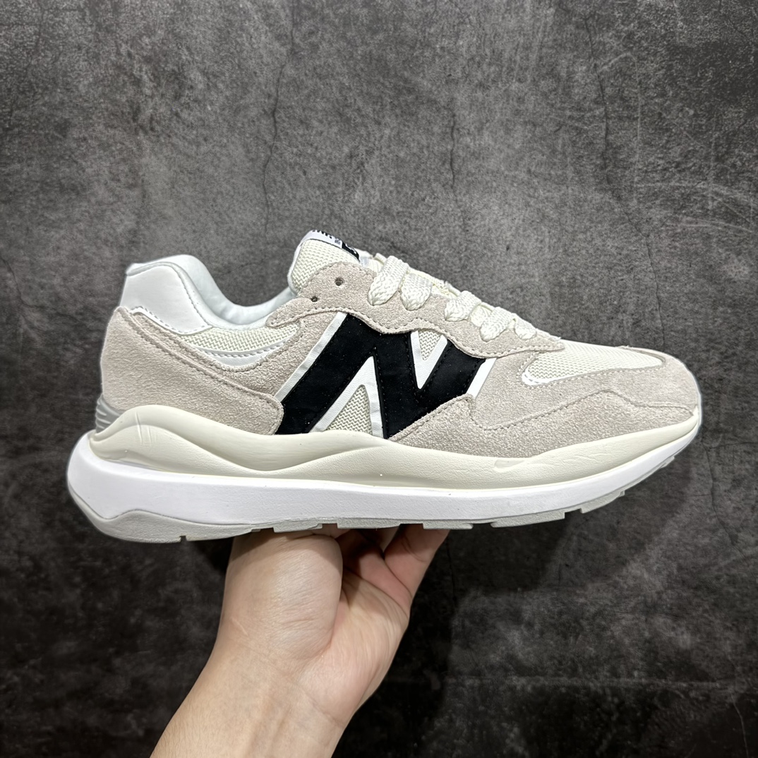 【小PF纯原】NB5740系列n白黑色M5740CBC New Balance NB 5740 减震防滑耐磨包裹性支撑低帮 运动休闲鞋 男女同款n超高清洁度 正确版型 做工细节好评n独家跳标 每双每只鞋内标都不同满足不同客户需求 尺码：36-45半码 编码：NM220240-莆田鞋批发中心