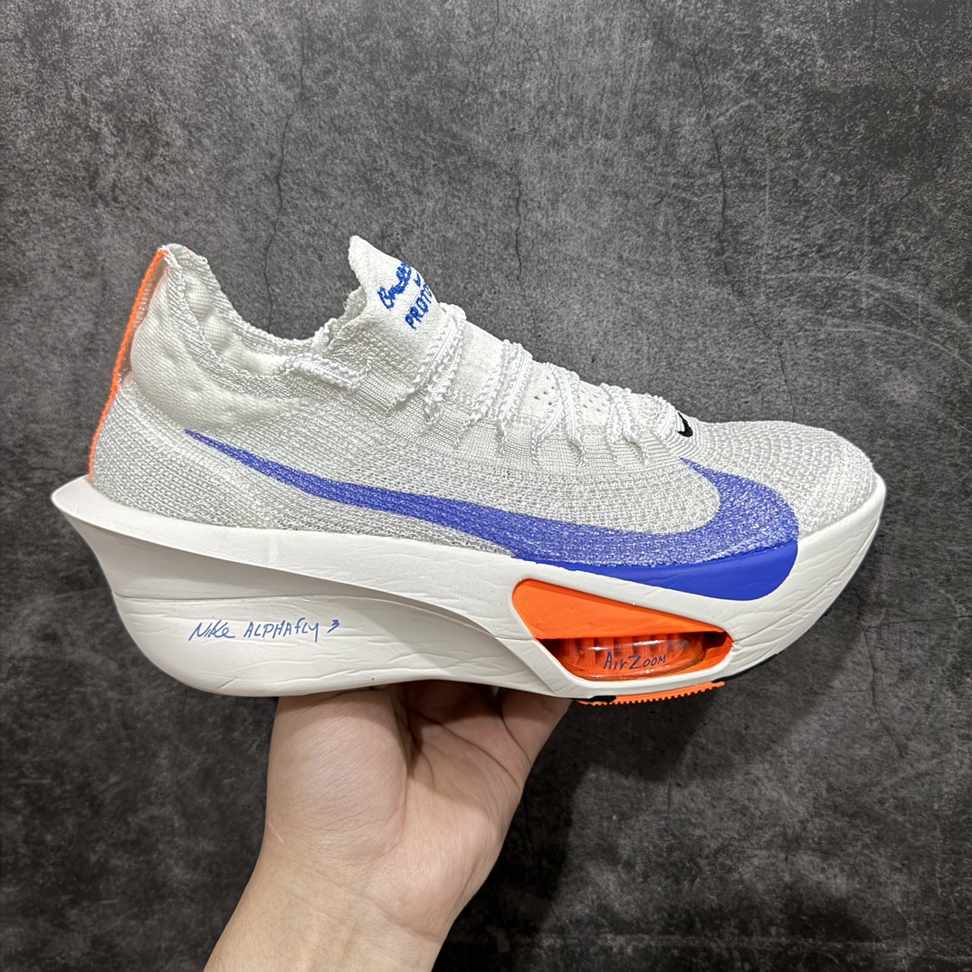 【GT纯原】Nk Zoom VaporFly Next% 3 \”Prototype\” 2024年全新超级马拉松跑鞋 HF7357-900rn鞋款搭载两个Airzoom缓震配置，全掌型碳纤维板，缔造出色推进感；中底ZoomX 泡绵从后跟延伸至鞋头，超强回弹性r 尺码：36 36.5 37.5 38 38.5 39 40 40.5 41 42 42.5 43 44 44.5 45 46 47.5 编码：JX350370-莆田鞋批发中心