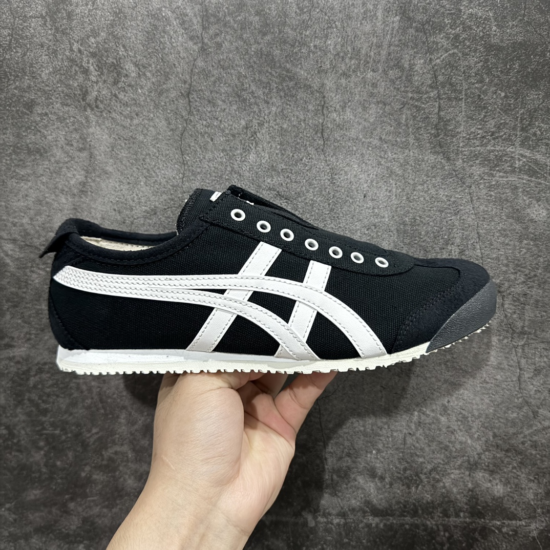 【PH纯原】Asics Onitsuka Tiger MEXICO 66 亚瑟士鬼冢虎复古经典板鞋 黑白色nn印尼厂Oem原单材料 除成型在PT外n其余全部客供材料 淘宝B级代购店铺内供💯n四联官方吊牌 乳胶组合鞋垫、羊皮纸质中底 不用宰手买专柜 这里满足你👊🏼 全新工厂开发 一线品质 全部原鞋一比一开发 Size：36-46 全码出货 编码：T1190200-鞋库