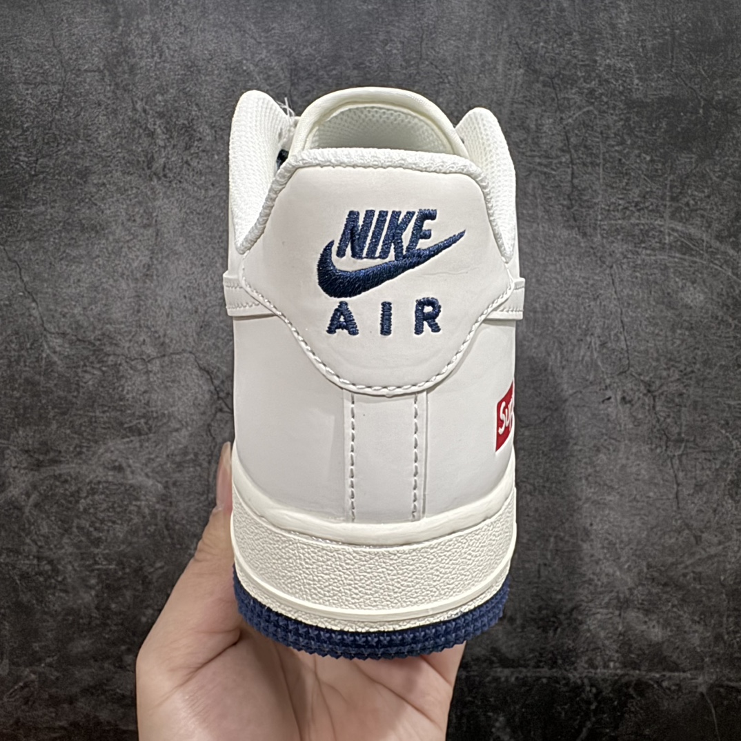 260 Nk Air Force 1'07 Low Supreme联名-白蓝双拼 空军一号低帮休闲板鞋 XZ6188-001