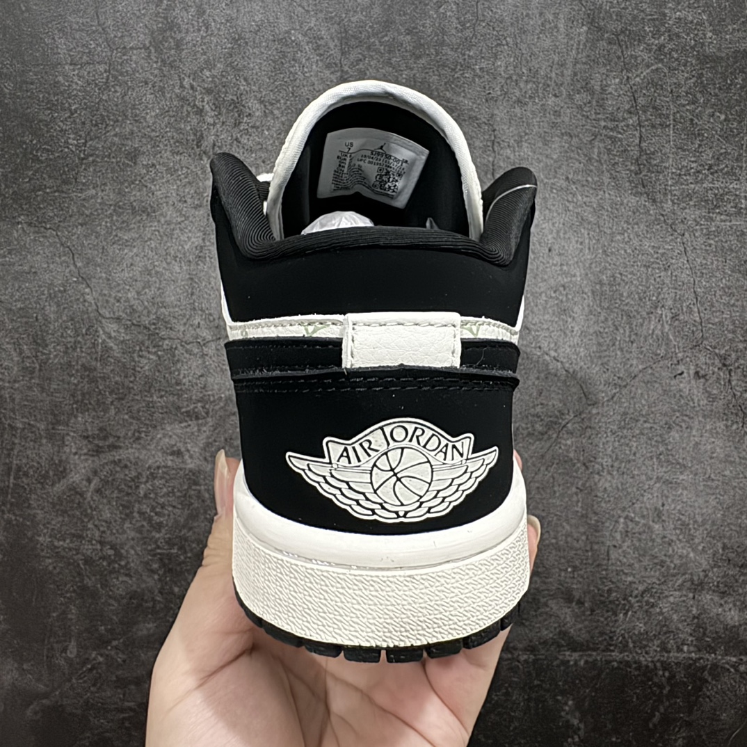 定制版AirJordan1LowAJ1乔1LV联名-黑白熊猫高端定制低帮文化休闲板鞋SJ9950-001