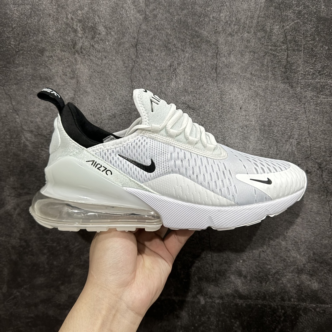 【公司级】NK React Air Max 270 混合科技后掌半气垫慢跑鞋 AH8050-100nn设计灵感源自两款搭载大型AIR缓震配置的经典鞋款 该鞋款后跟增加NK大型AIR气垫缔造柔软脚感 兼具非凡优质外观和出色穿着体验 性能出众的一双跑步鞋 时尚的一体鞋面高频搭配编织条纹 动感且活力满满 性能也非常强悍  尺码：36 36.5 37.5 38 38.5 39 40 40.5 41 42 42.5 43 44 44.5 45 编码：JZ210220-鞋库