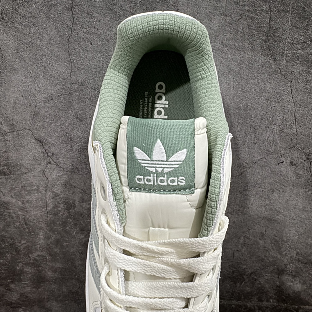 图片[8]-【纯原版】阿迪达斯 Adidas Original Forum 84 Low OG 低帮复古潮流运动板鞋市售最强版本 全套原纸板楦头开发 大厂流水线 做工成熟稳定 此款以复古篮球鞋的外形为基础 采用皮革拼接 简约百搭 更加贴合舒适 中底内侧网格造型起到点睛之笔 外底橡胶 更显 货号:IG0286 尺码：36 36.5 37.5 38 38.5 39 40 40.5 41 42 42.5 43 44 45-莆田鞋批发中心