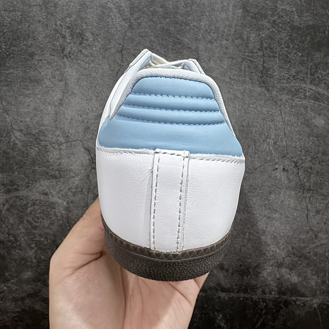 230  Adidas Originals Samba 桑巴德训鞋  ID2055 白浅蓝