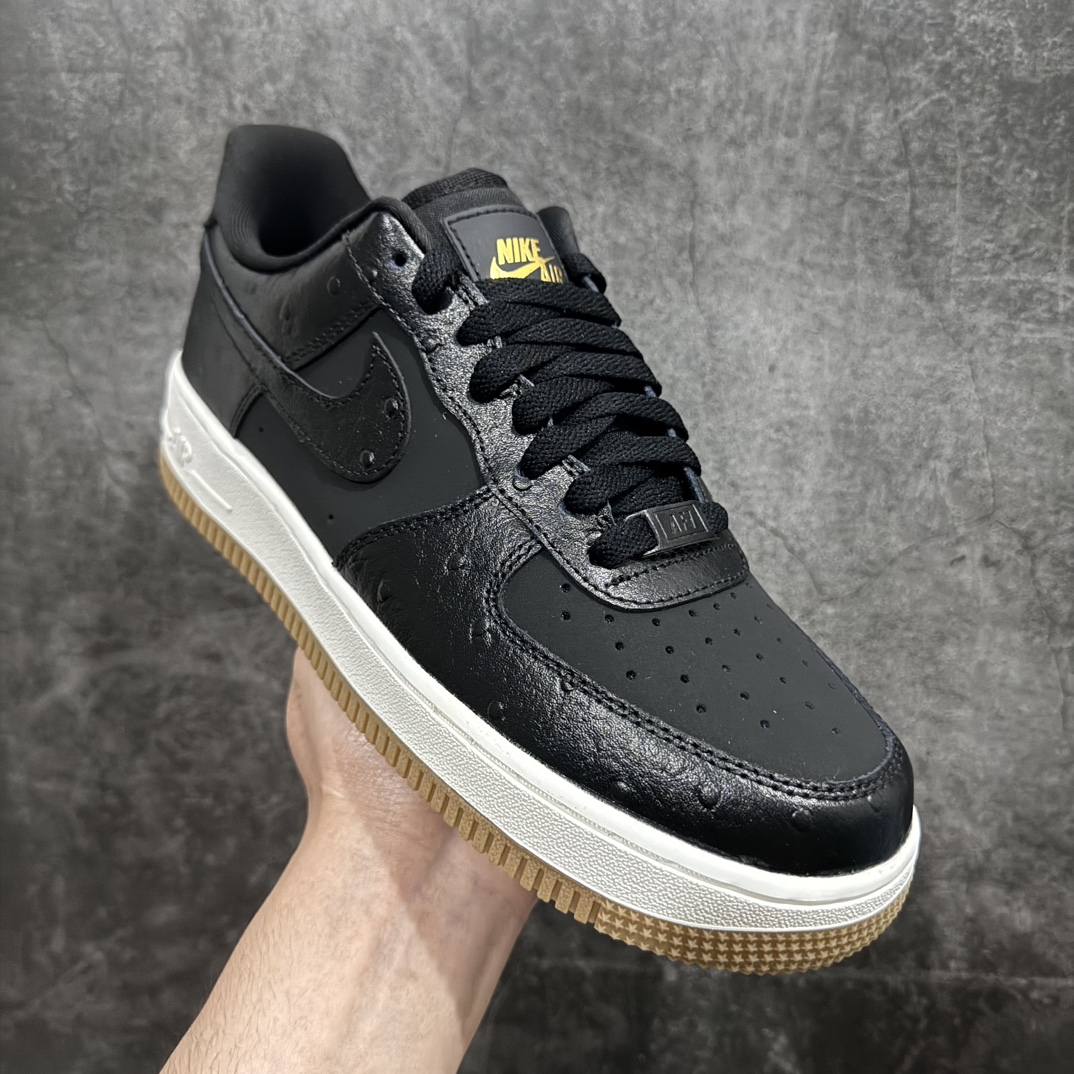 图片[3]-【公司级】WMNS Air Force 1 ‘07 LX 黑白鳄鱼纹n原楦头原纸板 打造纯正空军版型n#专注外贸渠道 全掌内置蜂窝气垫 #原盒配件 原厂中底钢印、拉帮完美 官方同步上架 货号：DZ2708-002 Size：36 36.5 37.5 38 38.5 39 40 40.5 41 42 42.5 43 44 44.5 45 编码：LF250260-鞋库