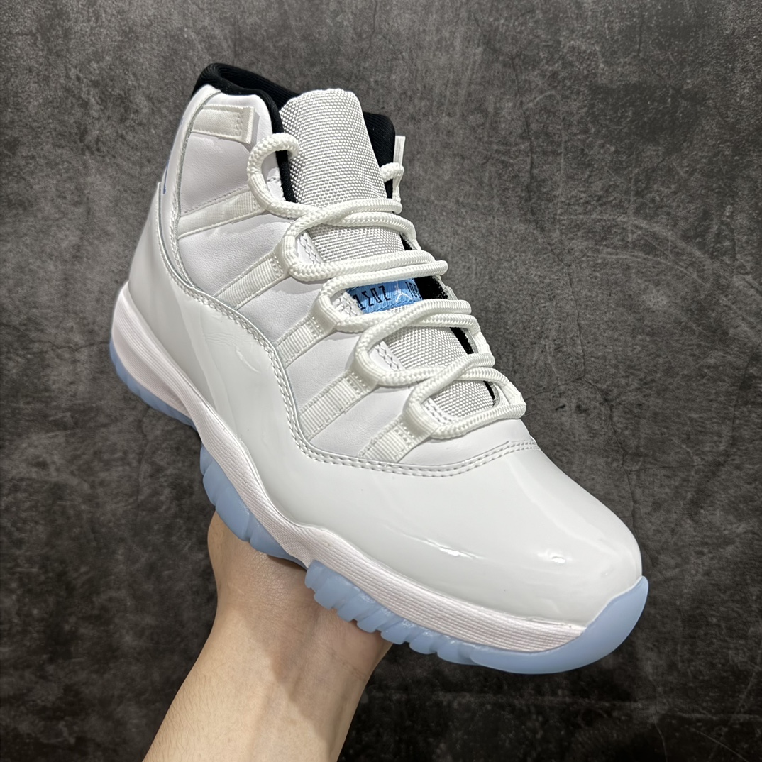 图片[3]-【xp纯原】Air Jordan 11 “Legend Blue” AJ11 传奇蓝 北卡蓝 2024年发售版 货号：CT8012-104nn台湾原厂牛津布，密度紧实，感光度高n领口定型与填充物饱和度完美契合n鞋身主材质均来自三本久sadisa 俗称原厂皮料n鞋身全电脑针车，针距固定，间距平行，转弯自然n蓝色电绣飞人LOGO，饱满自然n冰蓝水晶大底，色泽鲜艳，透光度高 台湾原产碳板n盒标立体标，内置感应芯片内里SIZE标，LNM代工厂n目前市场首个纯原版本 市场第一梯队品质 尺码：40-47.5 编码：XP500520-鞋库