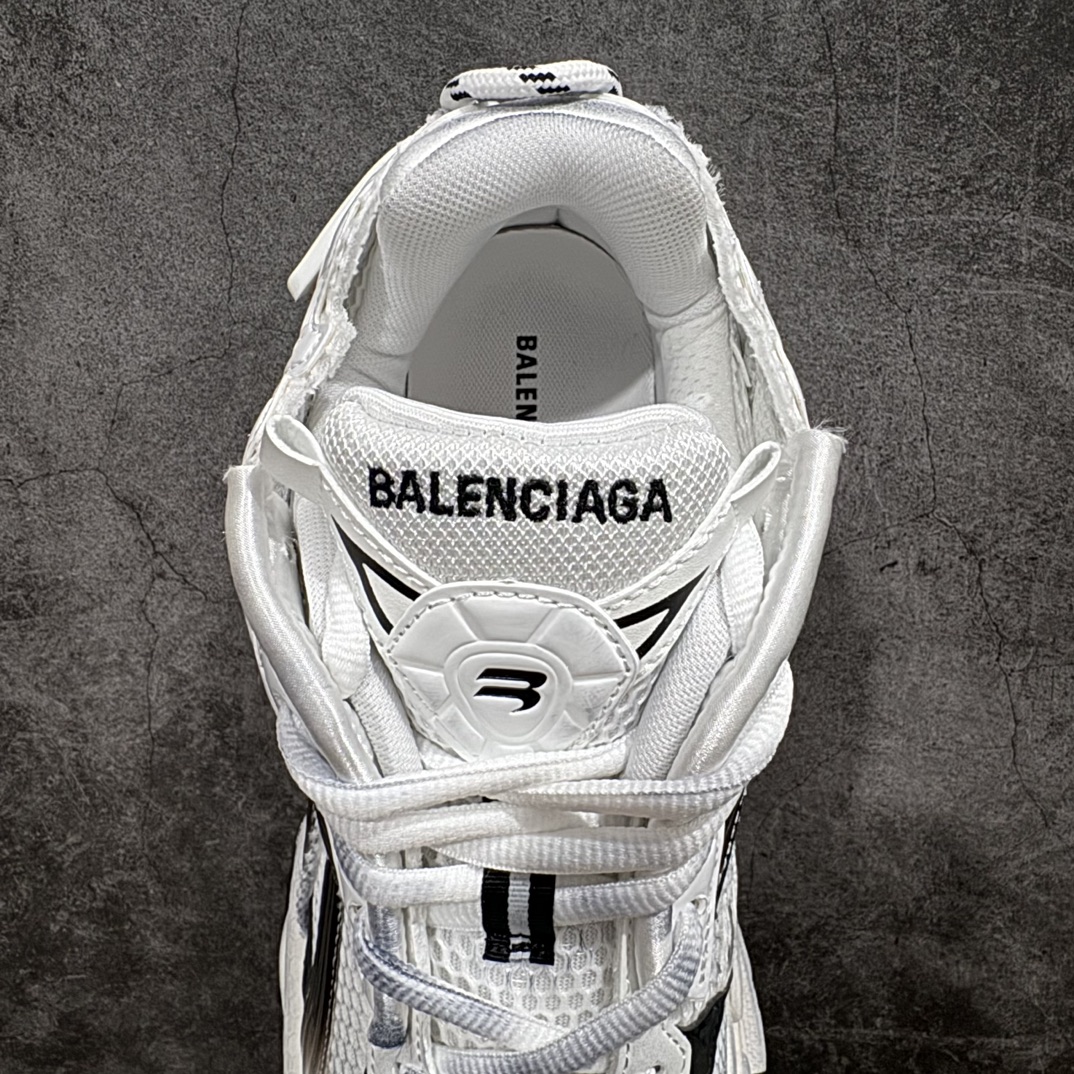 图片[8]-【纯原OK版本】Balenciaga Runner 巴黎世家7.5代 破坏风 手工做旧款复古老爹鞋 灰银色n全新外贸版本 核心配合工厂优势供应该款是通过溢胶 做旧 缝线等细节 展示了设计师 Demna的运动鞋风格 传递复古感 后侧板 翘起的鞋头 展示了 Demna 在结构上的未来构想  尺码：35 36 37 38 39 40 41 42 43 44 45 46 编码：DF500520-莆田鞋批发中心