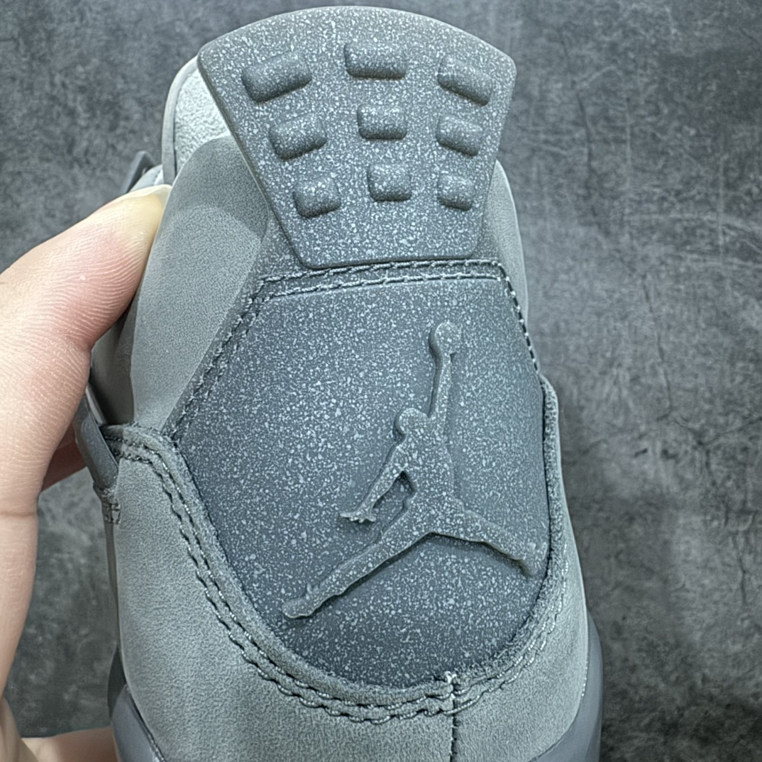 图片[2]-【莞产裁片】Air Jordan 4 Retro SE \”Smoke Grey\” 烟熏灰 AJ4 乔丹4代 aj4 乔4 巴黎奥运 灰黑 乔丹篮球鞋系列 FQ7928-001nn大厂出品 值得信赖的产品n原鞋开发 全鞋为原鞋一致原厂皮材质 质感满满n鞋型到位 正宗乔4的完美鞋型 鞋舌长度同步原鞋n原厂网格不打皱 鞋底有刷漆 正确电脑针车走线 超高裁边清洁度n值得入手零售的好货，优势价格主推💪🏻 尺码：40.5-47.5 编码：BD480500-莆田鞋批发中心