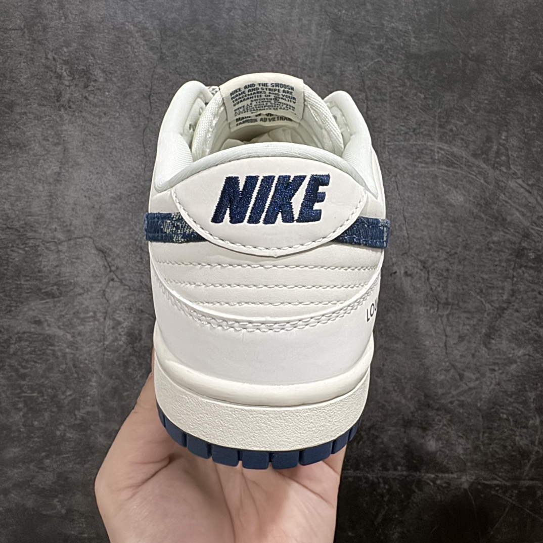 定制版LVxNikeDunkLow深蓝牛仔此款主张打破传统的工业化流水线设计限制以Madebyideas