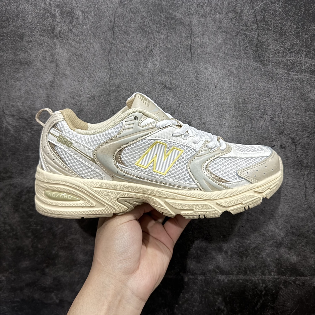 【小PF纯原】New Balance 530 NB530 男女休闲慢跑鞋 MR530AAnn原pf纯原工厂出品n保留原有的版型 清洁度和品质n材料有微调整 价格更具性价比n日韩出口特供订单配套商长期套现长期补货 全新货品正常出厂触屏不到的单价 超级跑量款全套原楦原纸板原厂数据开发 进口三明治网面原装进口翻毛皮料正确绒感卡色 正确中底拉帮中底网布细节 采用轻质牛剖革拼接透气网眼衬垫织物鞋面材质 T-Beam大底提供足步弓支撑 保持步态稳定 后跟搭载外露缓震胶 鞋身整体以各种深浅不一的灰色覆盖 鞋头以淡蓝色调装饰 网眼衬垫通过不规律的色块实现做旧的美感 泛黄的鞋底更是进一步增添了复古气息  尺码：36 37 37.5 38 38.5 39.5 40 40.5 41.5 42 42.5 43 44 44.5 45 编码：NM220240-鞋库