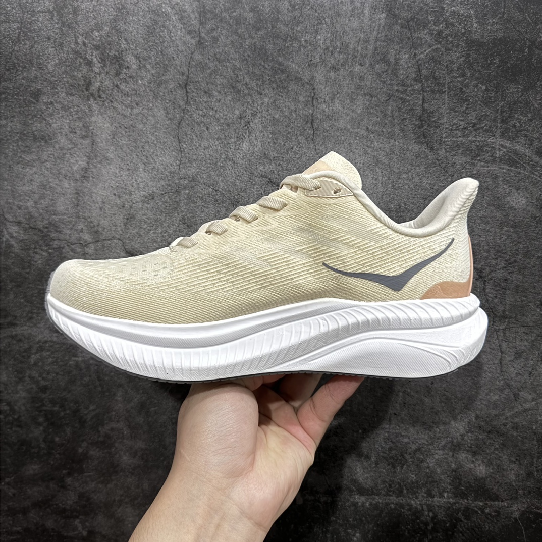 图片[2]-【超软底纯原版】美国新兴跑鞋品牌Hoka One One Mach 6 Low 马赫6代系列低帮全马竞速轻量透气网纱休闲运动慢跑鞋nn男女鞋半码制n原楦开发纸版楦型n采用热熔工程贾卡网织鞋面材质n搭载轻量化全掌双密度超临界EVA材料发泡中底,脚感更软弹n外置防滑耐磨橡胶底片❗️升级全掌超临界中底界 尺码：36 36.5 37.5 38 38.5 39 40 40.5 41 42 42.5 43 44 44.5 45 46 编码：NM240260-莆田鞋批发中心