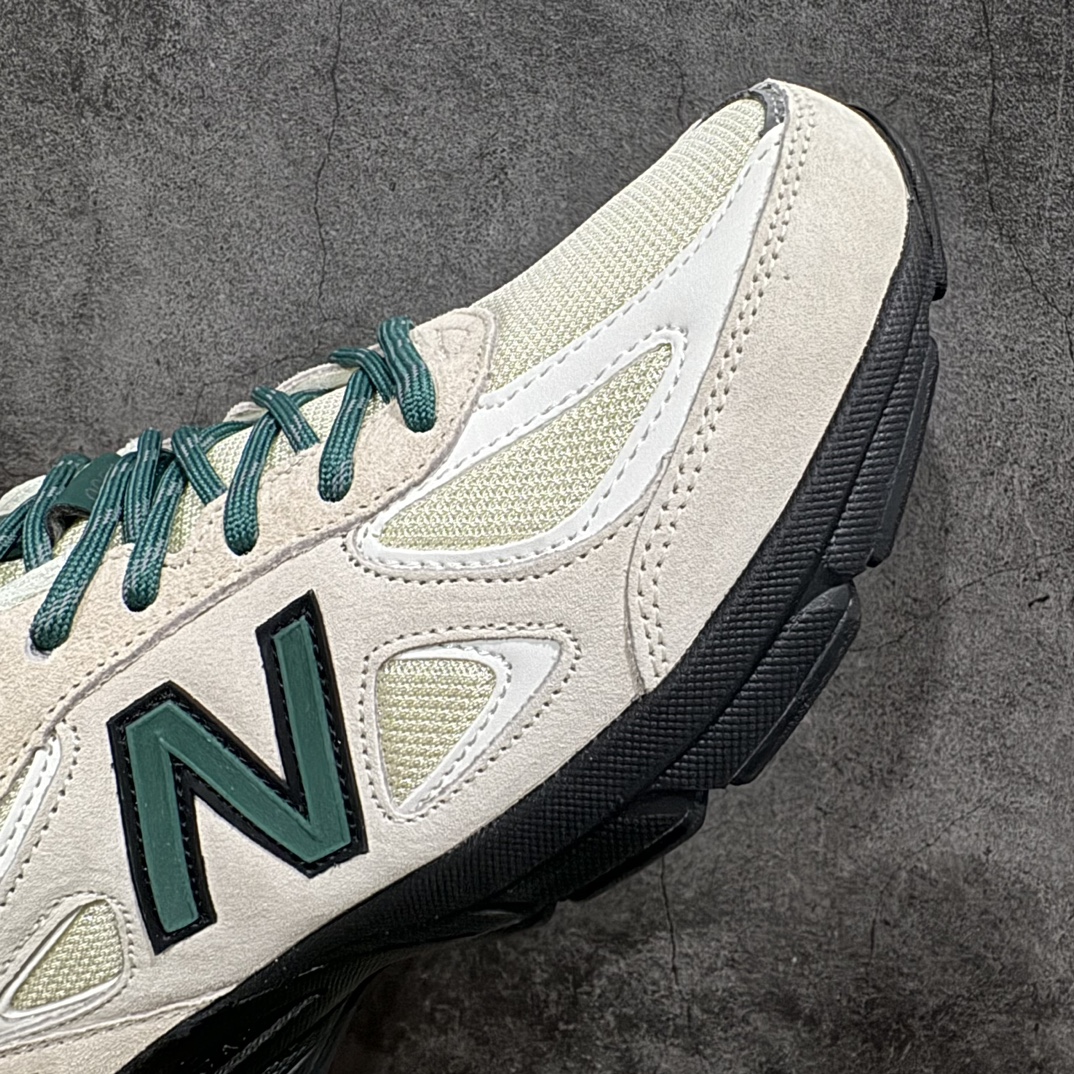 图片[6]-【R版】New Balance NB 990 V4 “Macadamia Nut”复古 百搭舒适 网布猪皮减震耐磨 低帮 休闲跑步鞋 男款 白绿鞋 U990GB4nn升级原楦原纸版数据开发版型n采用台产进口猪巴革组合网织鞋面材质n全新开发6层组合底模精密开发n中底嵌入碳板缓震及后跟嵌入TPU装饰条稳固 尺码：36 37 37.5 38 38.5 39 40 40.5 41.5 42 42.5 43 44 45 编码：LDS250270-鞋库