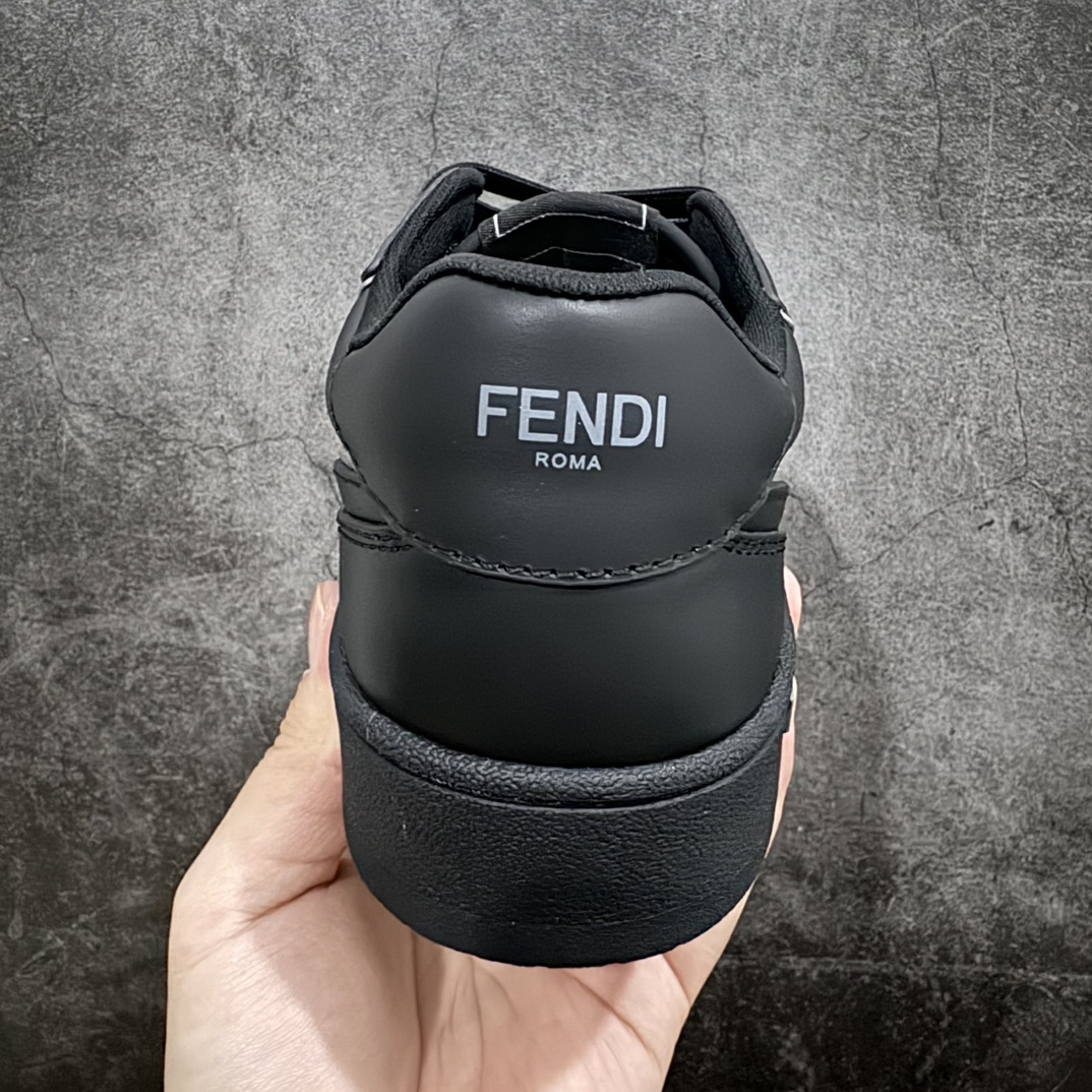 图片[4]-【广东纯原礼盒版本】FENDI 芬迪 Match Sneakers 低帮运动鞋nFendi芬迪情侣款休闲鞋 独家定制n全身20几个细节点全部做到一致还原吊打市面所有版本独家原装套装配件官方同源渠道原装订单 全套专柜包装物及配件n鞋底嵌入核心防伪芯片感应装置FENDI芬迪match最新爆款情侣款运动鞋板鞋n原版购入 高工艺无缝细空胶技术，贴楦误差0.05mm,鞋底采用固特异内外锁死工艺，最大限度弯折永不开胶，原鞋一致效果环保无味 鞋面采用麂皮和皮革拼接组合 logo内里采用毛巾绒里 上脚超级柔软 轻便 舒适搭配卫衣  尺码：35 36 37 38 39 40 41 42 43 44 45 46 编码：HH380420-莆田鞋批发中心