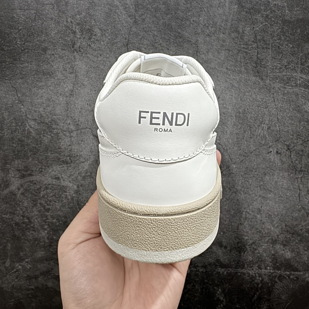 图片[4]-【广东纯原礼盒版本】FENDI 芬迪 Match Sneakers 低帮运动鞋nFendi芬迪情侣款休闲鞋 独家定制n全身20几个细节点全部做到一致还原吊打市面所有版本独家原装套装配件官方同源渠道原装订单 全套专柜包装物及配件n鞋底嵌入核心防伪芯片感应装置FENDI芬迪match最新爆款情侣款运动鞋板鞋n原版购入 高工艺无缝细空胶技术，贴楦误差0.05mm,鞋底采用固特异内外锁死工艺，最大限度弯折永不开胶，原鞋一致效果环保无味 鞋面采用麂皮和皮革拼接组合 logo内里采用毛巾绒里 上脚超级柔软 轻便 舒适搭配卫衣  尺码：35 36 37 38 39 40 41 42 43 44 45 46 编码：HH380420-莆田鞋批发中心