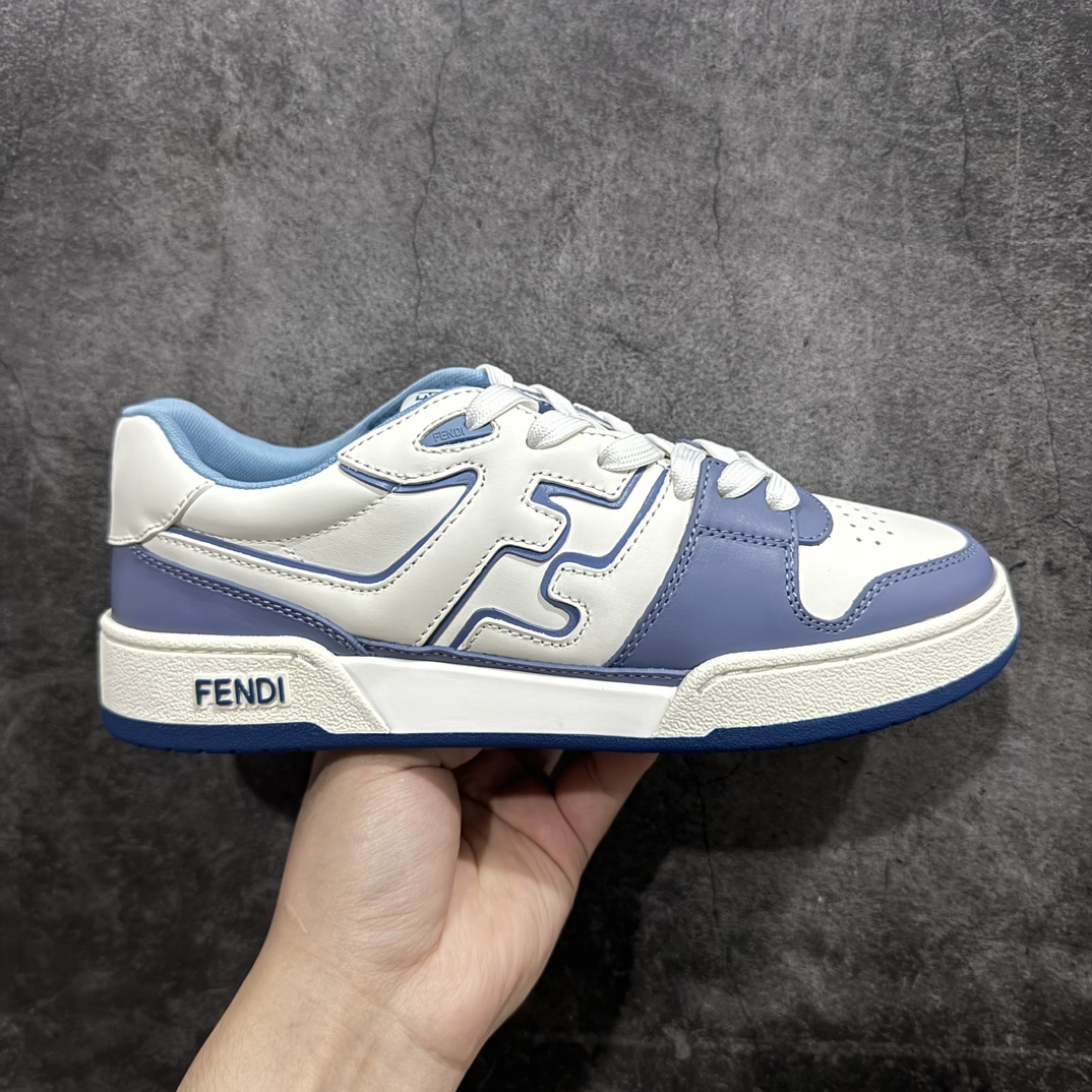 【广东纯原礼盒版本】FENDI 芬迪 Match Sneakers 低帮运动鞋nFendi芬迪情侣款休闲鞋 独家定制n全身20几个细节点全部做到一致还原吊打市面所有版本独家原装套装配件官方同源渠道原装订单 全套专柜包装物及配件n鞋底嵌入核心防伪芯片感应装置FENDI芬迪match最新爆款情侣款运动鞋板鞋n原版购入 高工艺无缝细空胶技术，贴楦误差0.05mm,鞋底采用固特异内外锁死工艺，最大限度弯折永不开胶，原鞋一致效果环保无味 鞋面采用麂皮和皮革拼接组合 logo内里采用毛巾绒里 上脚超级柔软 轻便 舒适搭配卫衣  尺码：35 36 37 38 39 40 41 42 43 44 45 46 编码：HH380420-鞋库