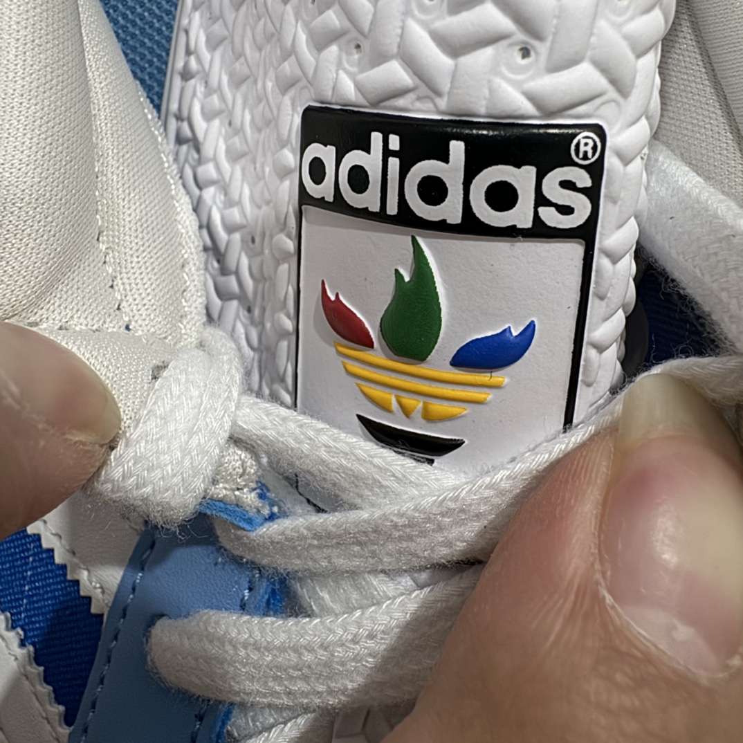 图片[5]-【神版】AD Original Gazelle Indoor Trainers 瞪羚室内鞋系列低帮复古百搭休闲运动德训风板鞋 奥运会 白蓝红 IF9643nn高端零售特供批次 原厂定制长毛翻毛皮组合环保纤维革鞋面材质 内置环保海玻璃鞋垫 外置RB橡胶大底 产品品控稳定性领先行业 原厂全套原楦原纸板冲刀磨具开发 原厂皮料加持 原厂港宝加持定型后跟R度完美 将复古进行到底 简约流畅 三十年不变经典 这款Gazelle运动鞋 无论面料、配色、质感或设计 都只在重现其1991年原款的经典 皮革鞋面 撞色三条纹和鞋跟标的设计 力求呈现90年代的经典复古风潮 Samba火热的同时 也带动了其它的复古鞋型 Gazelle便是其中一只 Gazelle Indoor拥有包边更宽的T字型鞋头 更好的保护运动员的前掌 浓浓的复古氛围感 非常适合现在流行的Cleanfit风格 尺码：35.5 36 36⅔ 37⅓ 38 38⅔ 39⅓ 40 40⅔ 41⅓ 42 42⅔ 43⅓ 44 44⅔ 45 编码：DZ230250-莆田鞋批发中心