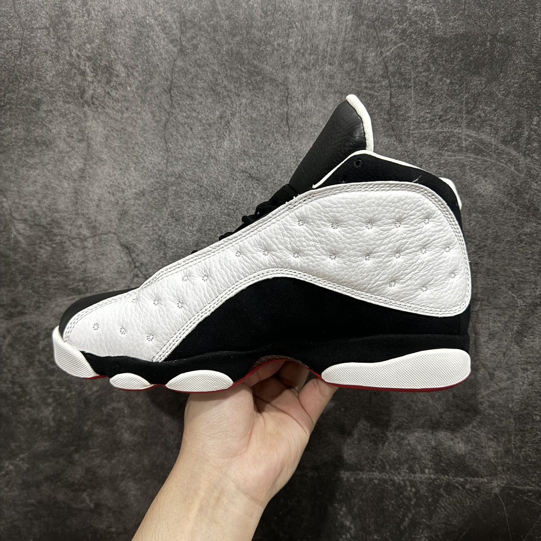 图片[2]-【DG2.0纯原】Air Jordan AJ13 Retro 黑白熊猫 414571-104n外贸特供批次 原楦原档案数据开模打造 公司渠道原装全息3D猫眼 原鞋开发 版型近乎零偏差 采购原厂皮料 LOGO五金部件高价开发私模 杜绝一眼假版本 原厂档案开模大底 共3层贴合工艺 三层中间加入海玻璃缓震鞋垫 大底采用进口一次MD而非市面二次MD低价原料成型 进口MD材料异味较少比原鞋还少 市面异味大刺鼻Size：40.5 41 42 42.5 43 44 44.5 45 46 47.5 48.5 编码：LJQ420450-鞋库