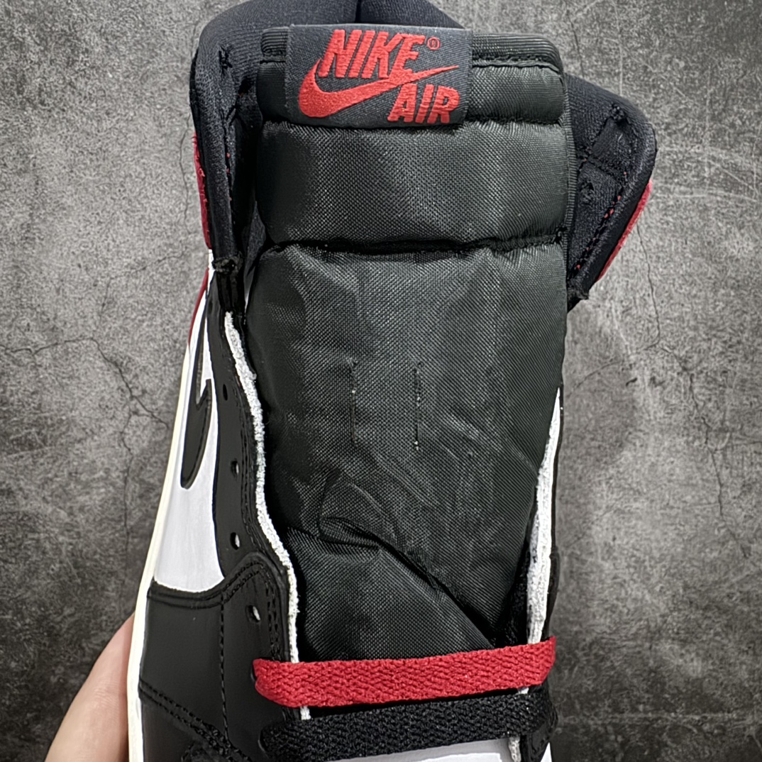 图片[6]-【DG纯原版】Air Jordan 1 High AJ1乔1高帮文化篮球鞋 DZ5485-106n莞产大厂品质 第一梯队n全鞋电脑针车 精确间距匹配国内顶级头层皮料订染 用料绝不含糊飞翼3D高频深度立体 全方位比对原鞋n皮料全程玻璃冲刀 冲裁 清洁度完美工艺方面漏斗收腰 底线拉帮 LOGO立体 小到针眼排布 载片对称 冲孔效果 鞋标规范 鞋垫背胶等等 Size：40 40.5 41.5 42 42.5 43 44 45 46 47.5 编码：X10430450-鞋库