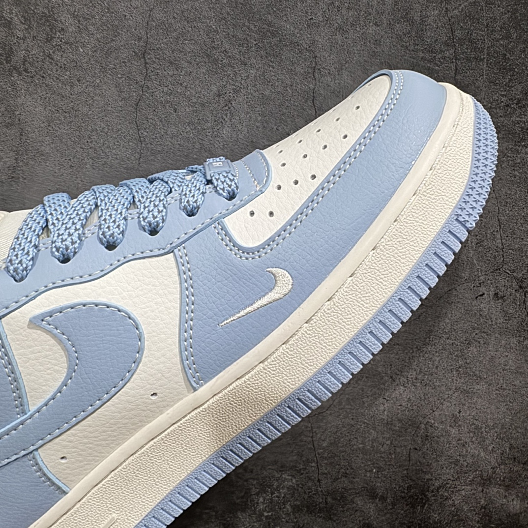 图片[6]-【公司级】Nk Air Force 1\’07 Low 斯图西联名-晴天蓝 空军一号低帮休闲板鞋 BB9599-201rn原楦头原纸板 原装鞋盒 定制五金配件 内置全掌气垫 原厂鞋底 r 尺码：36 36.5 37.5 38 38.5 39 40 40.5 41 42 42.5 43 44 44.5 45 编码：LF310320-鞋库