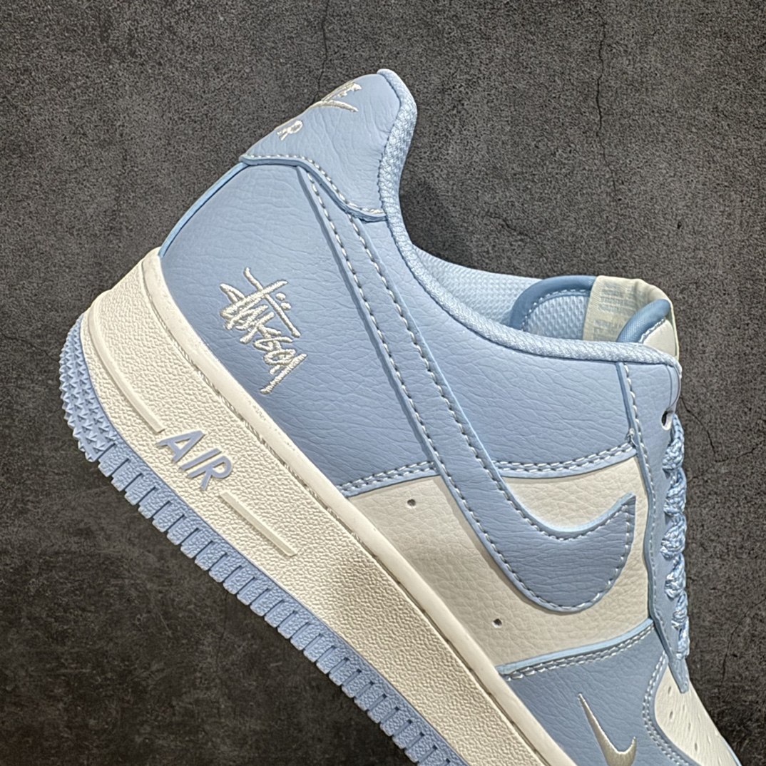 图片[7]-【公司级】Nk Air Force 1\’07 Low 斯图西联名-晴天蓝 空军一号低帮休闲板鞋 BB9599-201rn原楦头原纸板 原装鞋盒 定制五金配件 内置全掌气垫 原厂鞋底 r 尺码：36 36.5 37.5 38 38.5 39 40 40.5 41 42 42.5 43 44 44.5 45 编码：LF310320-鞋库