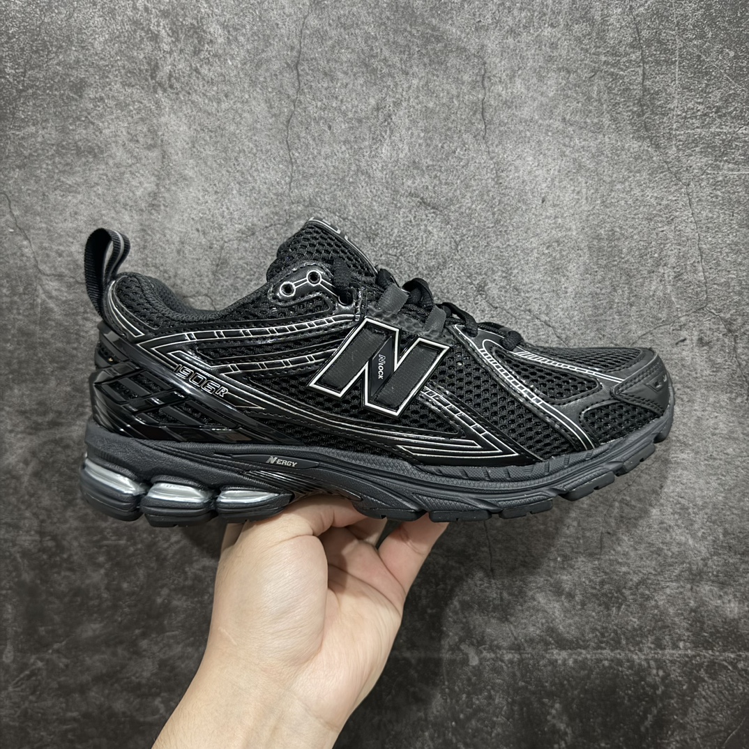 【M版纯原】新百伦New Balance NB1906  M1906RCH 黑色n 全套原楦原纸板原厂数据开发 进口三明治网面 原装进口皮料正确绒感卡色 正确中底拉帮中底网布细节 原厂标裁 带紫光防伪 定制后跟透明水晶模块 冲裁组合 大底贴合程度胶水上色把控完美 整洁度挑战全网艺术家 多道序QC把关品质完善 匠心打造 耗时两个月开发完成 工艺极其复杂难度可想而知 新开独立私模大底 全网唯一正确六层组合大底 高端零售专供产物Size：36 37 37.5 38 38.5 39 40 40.5 41 42 42.5 43 44 45.5 46.5 47 编码：HXS300320-鞋库