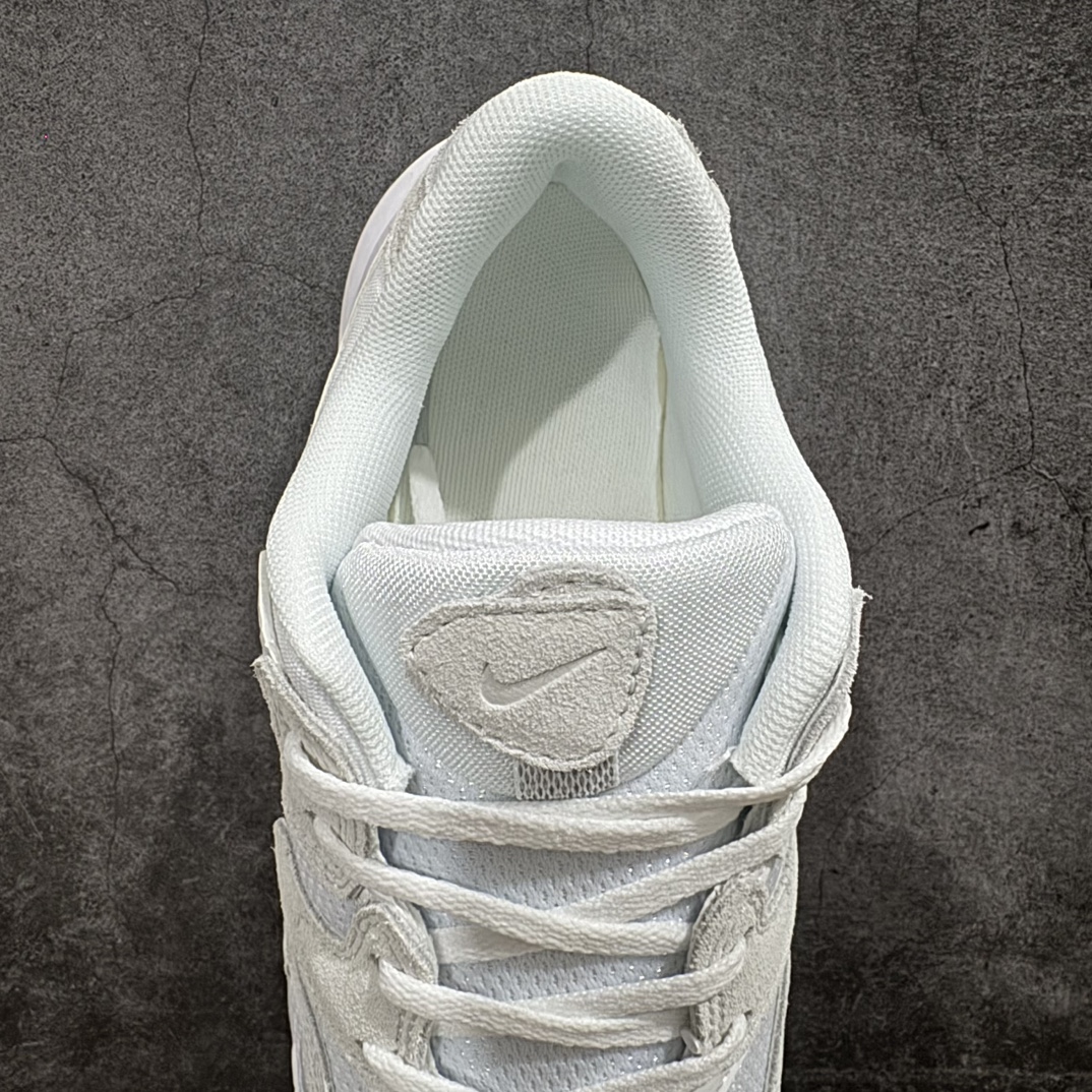 图片[8]-【公司级】耐克Nike  AL8\”Sail Light Bone\”系列低帮复古百搭厚底老爹风休闲运动慢跑鞋“米白”FJ3734-102nn男女鞋真标半码制n原楦开发版型 采用环保绒面革与网织布鞋面材质n中底嵌入高密MD缓震物料 外置橡胶防滑底片❗️n又一款经典耐穿的老爹鞋来啦！nNike  AL8 运动鞋气垫缓震老爹鞋舒适有型，让你尽享畅动时光。该鞋款采用匠心设计，尽显流畅律动，为不同造型增添盎然意趣。舒适鞋底搭载 Air Max 技术，结合自然美学，缔造脚踏实地的出众体验。 尺码：36 36.5 37.5 38 38.5 39 40 40.5 41 42 42.5 43 44 44.5 45 编码：CC240260-鞋库