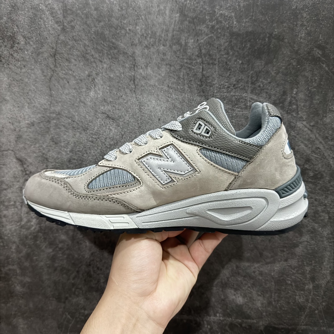 图片[2]-【K版纯原】NB990V2 蓝灰M990WT2  美产 WTAPS x New Balance 990V2 NB990V2 复古轻便透气低帮跑步鞋男女同款 纯原级别 原鞋开模 原材料打造 质感非常厚实‼ 尺码：36 37 37.5 38 38.5 39.5 40 40.5 41.5 42 42.5 43 44 44.5 45 编码：HXS320340-鞋库