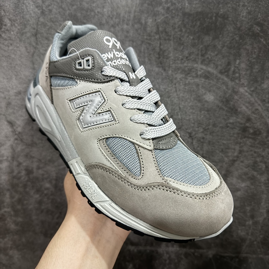 图片[3]-【K版纯原】NB990V2 蓝灰M990WT2  美产 WTAPS x New Balance 990V2 NB990V2 复古轻便透气低帮跑步鞋男女同款 纯原级别 原鞋开模 原材料打造 质感非常厚实‼ 尺码：36 37 37.5 38 38.5 39.5 40 40.5 41.5 42 42.5 43 44 44.5 45 编码：HXS320340-鞋库