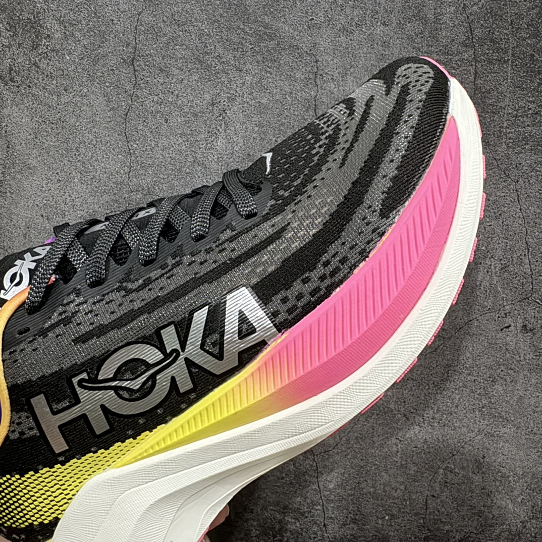 图片[6]-【纯原组合底】HOKA ONE ONE Mach X 马赫十代舒适百搭透气低帮跑步鞋nHOKA ONE ONE 是来自美国的跑步鞋知名品牌 创立于2009年 始终致力于为所有跑者提供更新、更好的跑步装备 相比常规跑鞋 HOKA ONE ONE特别研发使用性能独特的几何形跑鞋中底 此种鞋底更厚、更高、回弹性也更好 除了卓越的缓冲性能 它还能为各种阶段的跑者带来更具动感、更加稳定的跑步体验 HOKA ONE ONE从设计之初就清楚意识到 要保证跑者步幅的均匀一致 双脚自然而然的运动至关重要nSIZE：36 36.5 37.5 38 38.5 39 40 40.5 41 42 42.5 43 44 44.5 45 编码：DS250270-莆田鞋批发中心