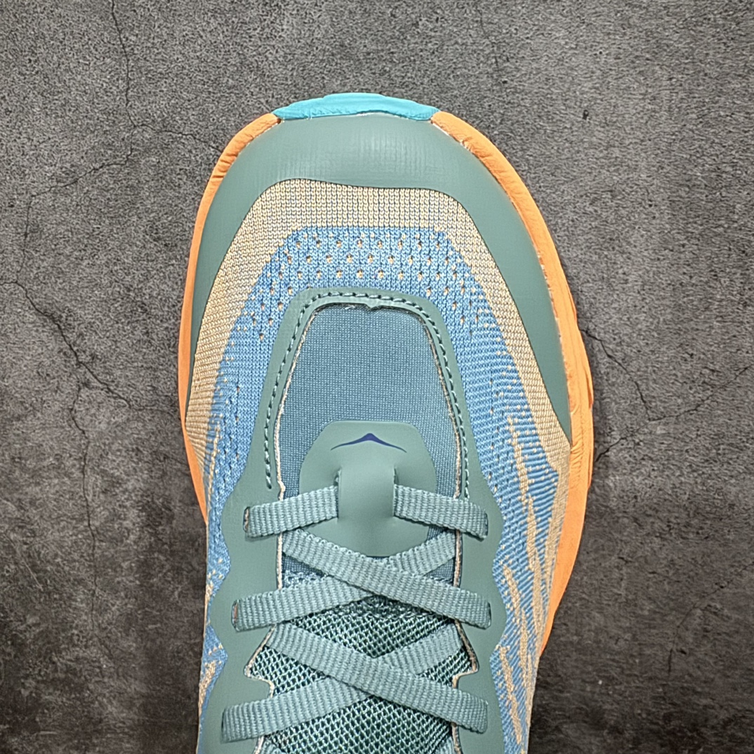 纯原版HOKAONEONESpeedgoat5户外越野跑步鞋飞速羚羊5系列新一代工程网纱鞋面在确保鞋面稳