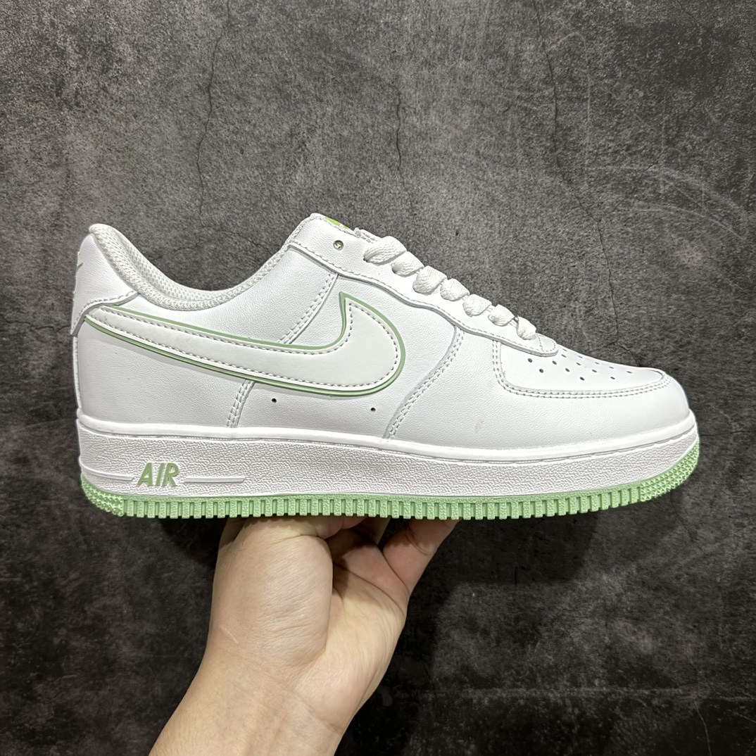 纯原平台版特价 Nike Air Force 1 Low 空军一号系列  DV0788-105