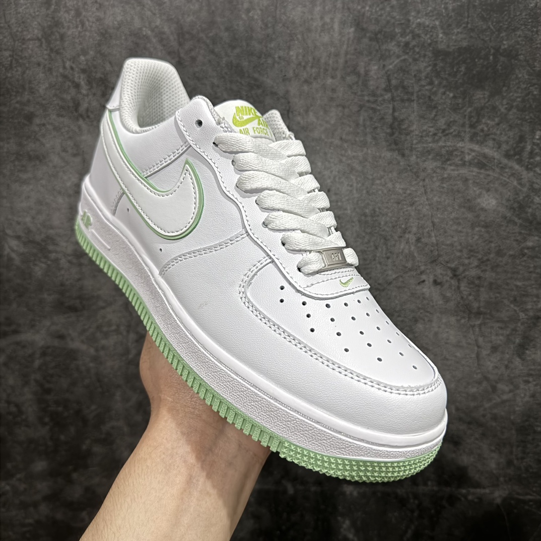 纯原平台版特价 Nike Air Force 1 Low 空军一号系列  DV0788-105