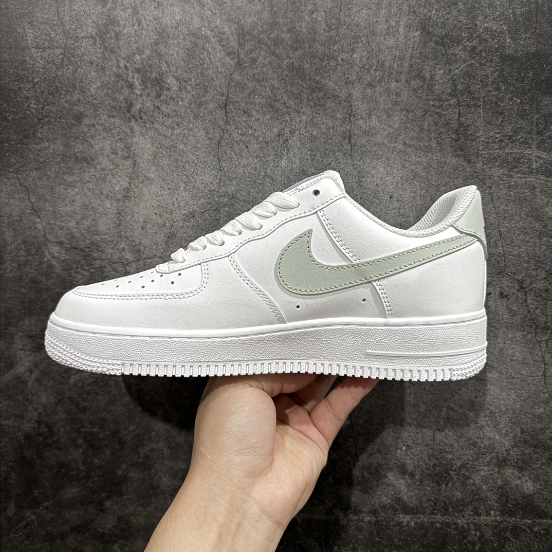 纯原平台版特价 Nike Air Force 1 Low 空军一号系列  CZ0270-106